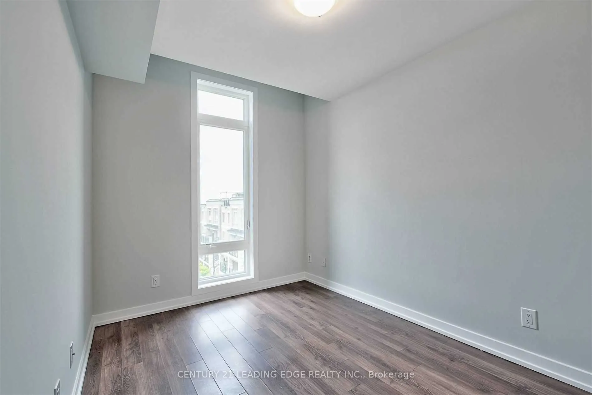 60 Dunsheath Way #708