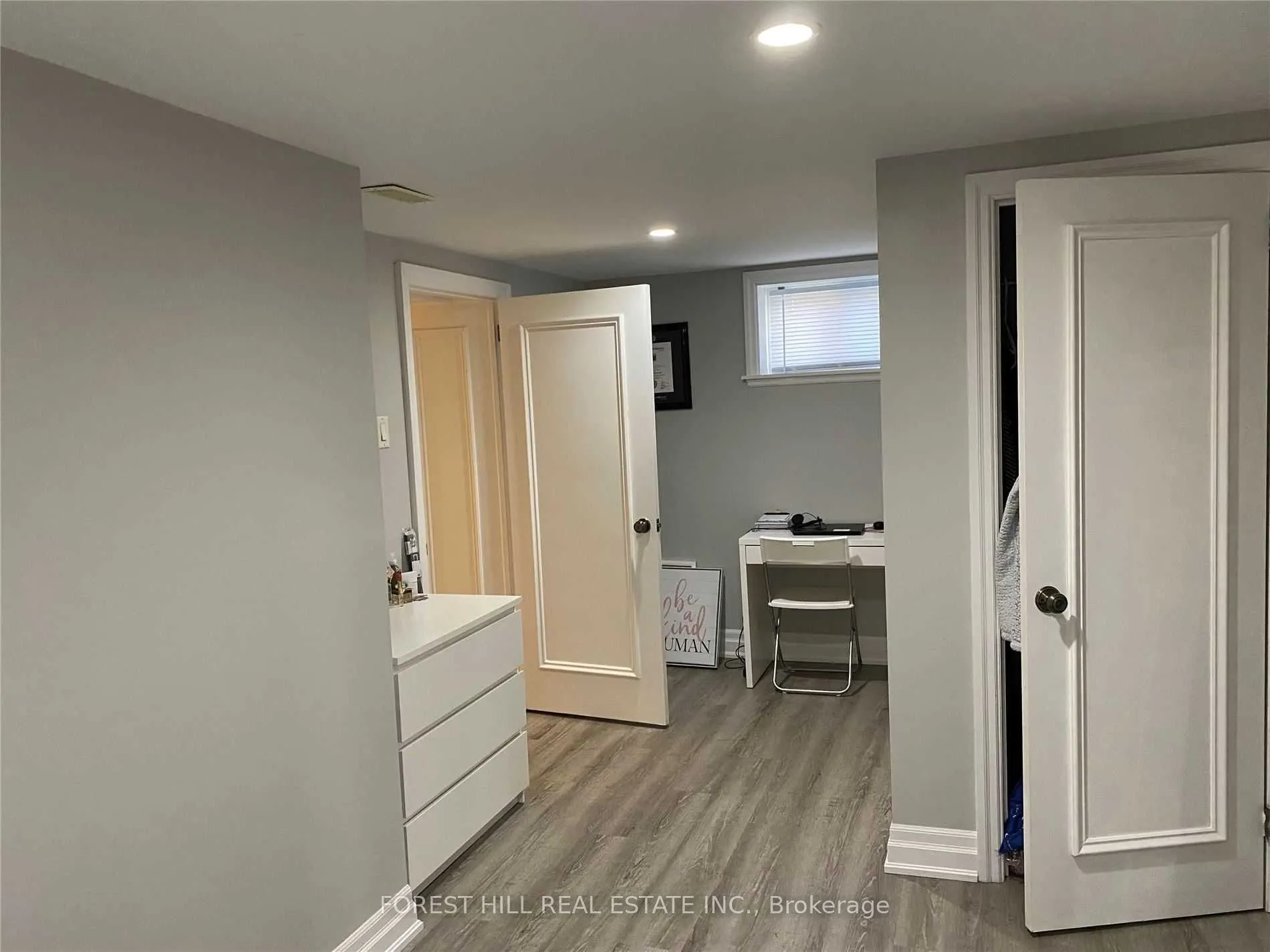 61 Roxborough Road #Lower