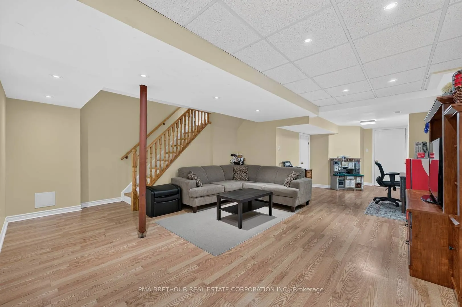 70 Castillian Drive