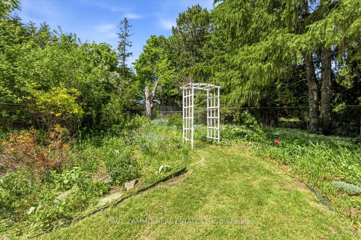 56 Coral Harbour Crescent