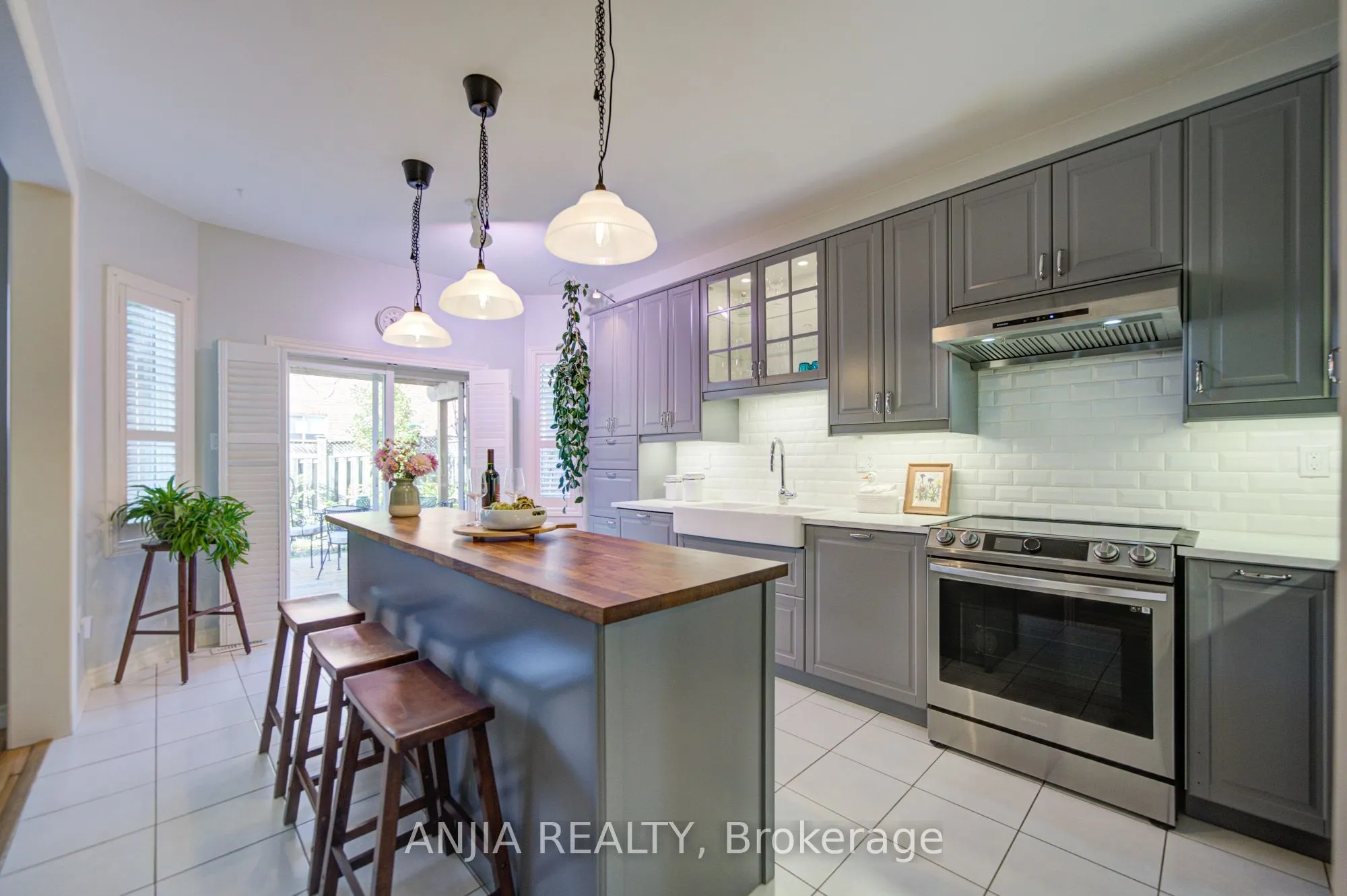316 Mingay Avenue