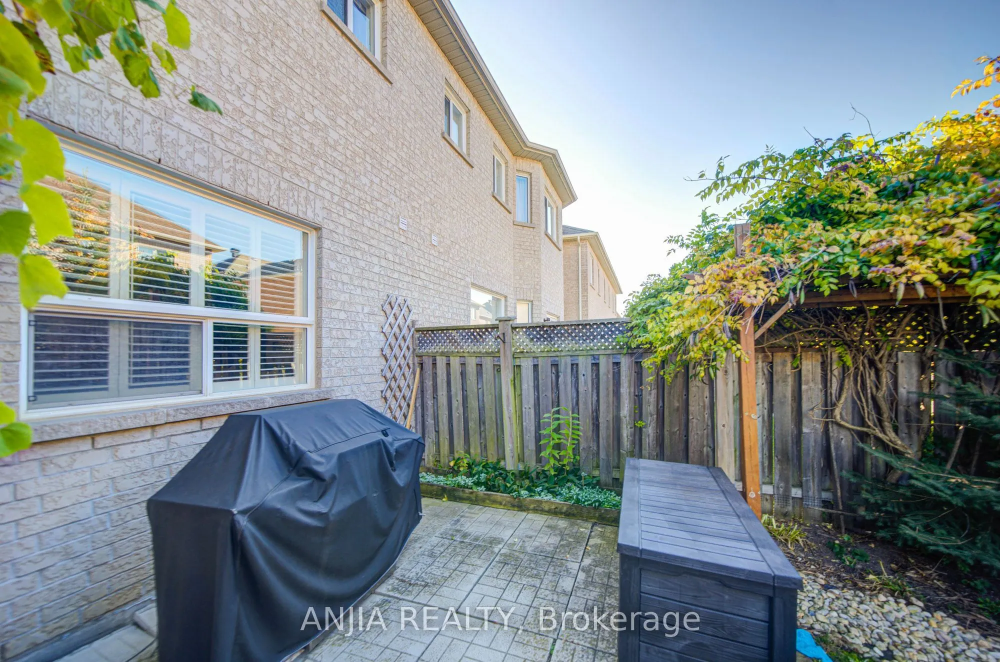 316 Mingay Avenue