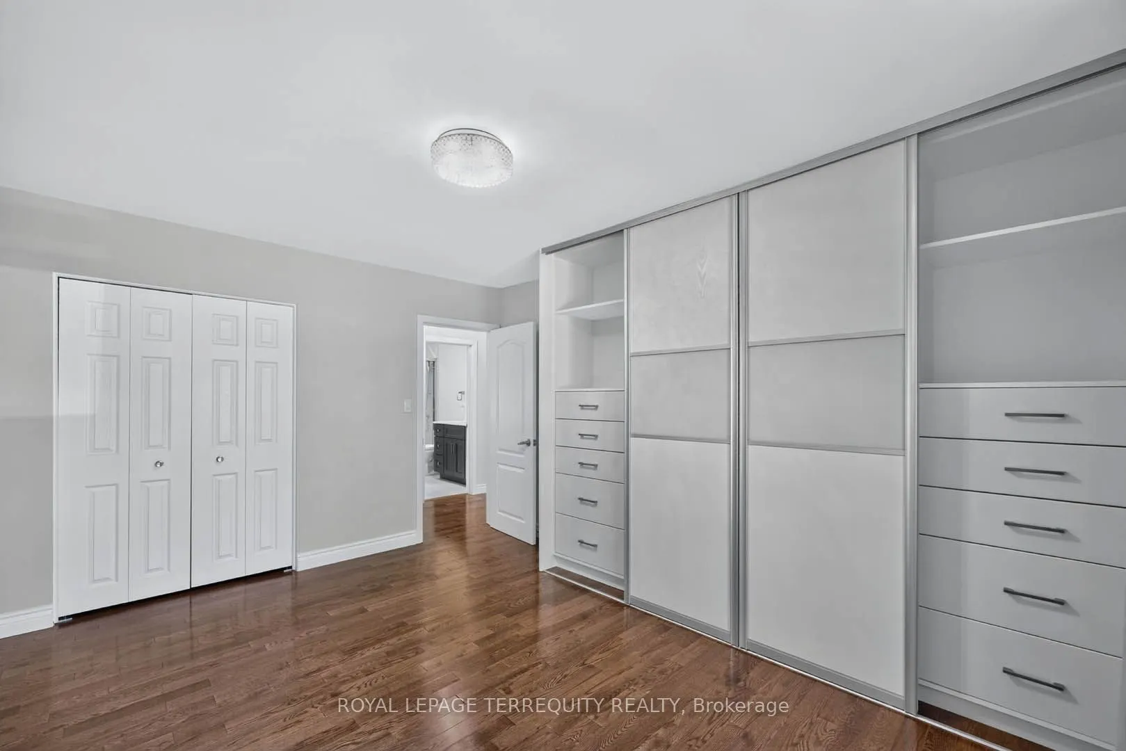 9 Brightbay Crescent