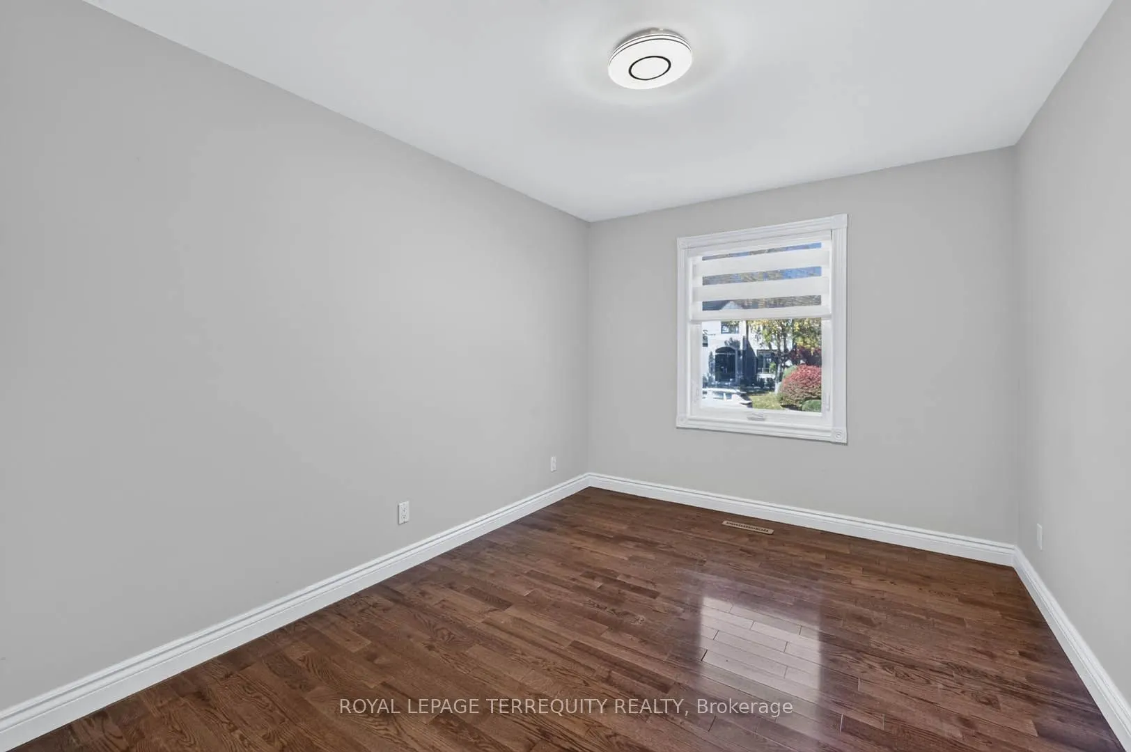 9 Brightbay Crescent