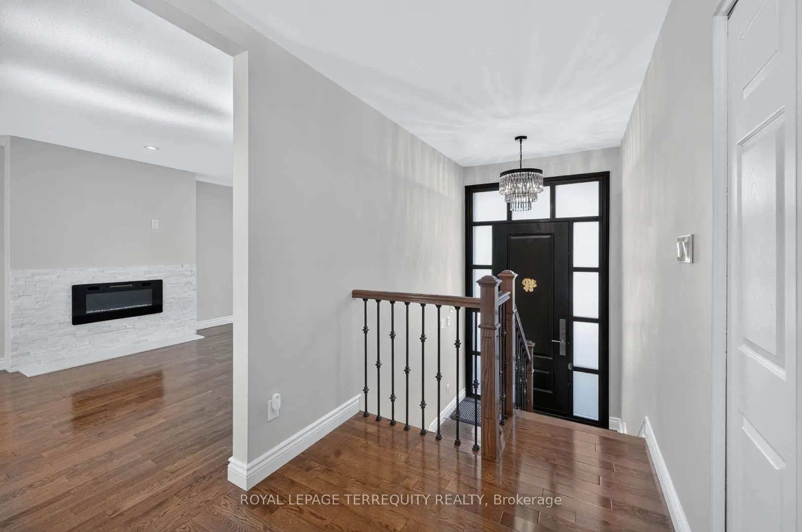 9 Brightbay Crescent