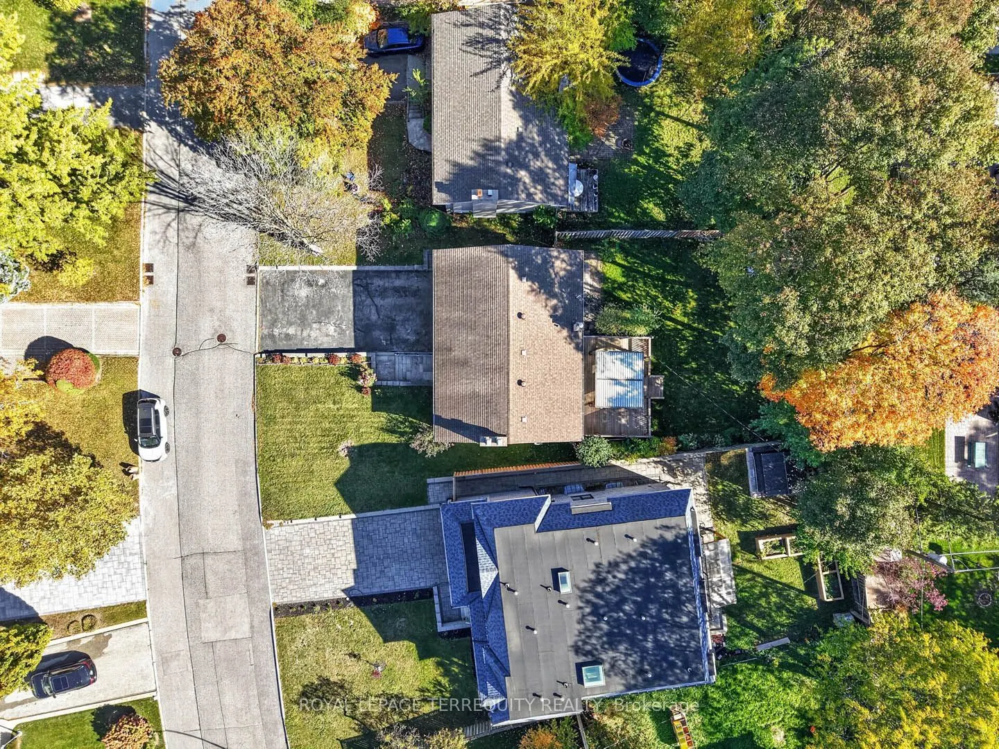 9 Brightbay Crescent