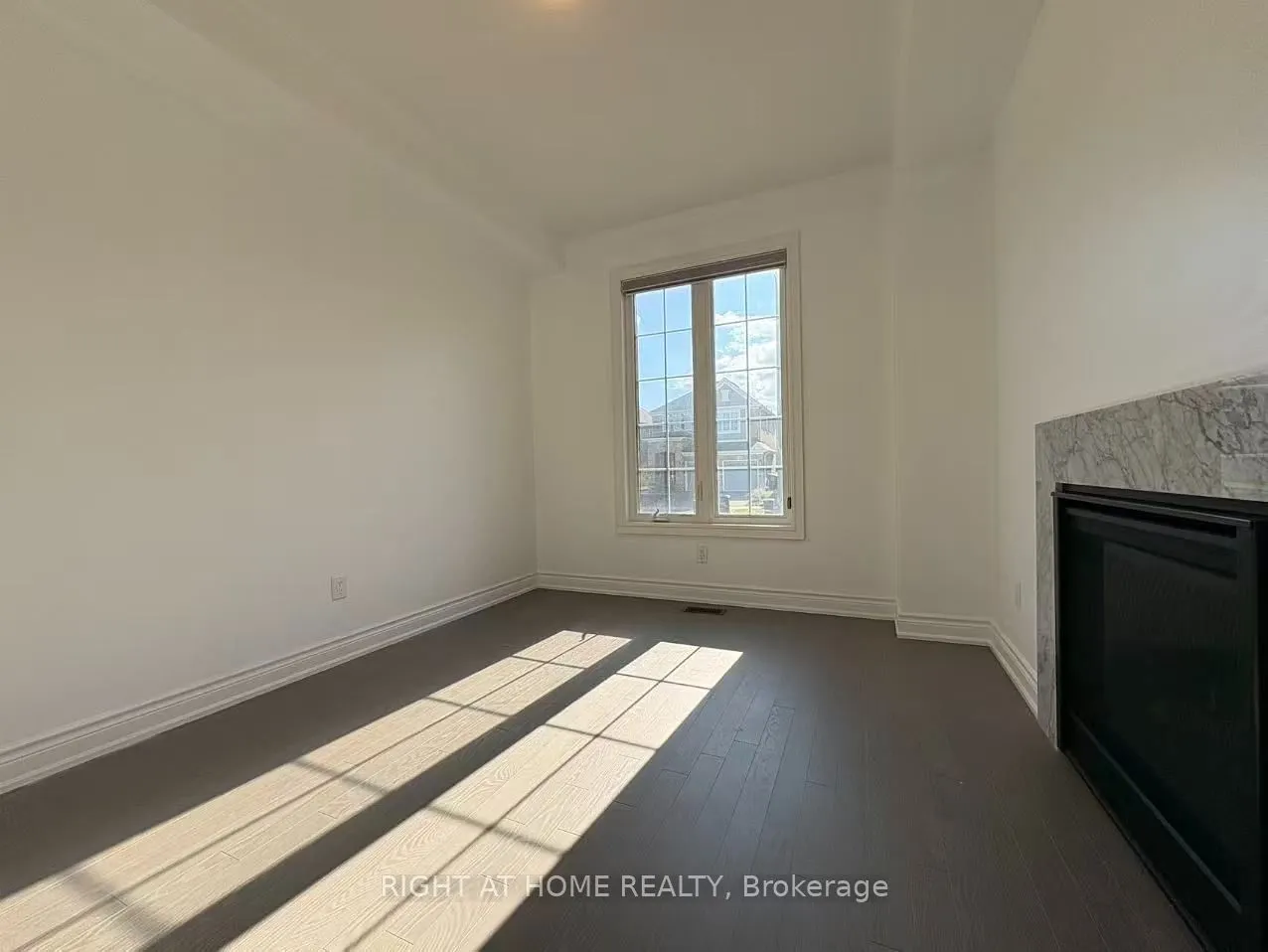 4 Empire Drive