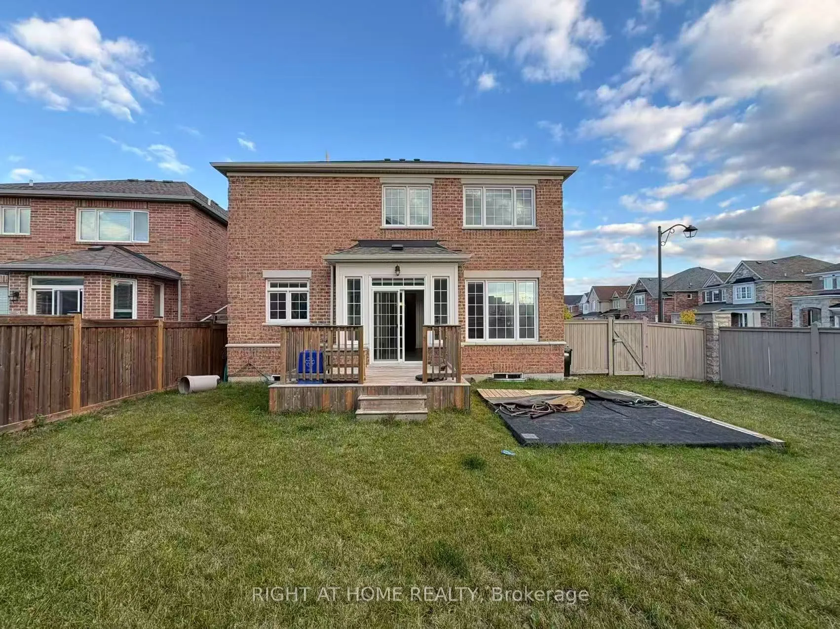 4 Empire Drive