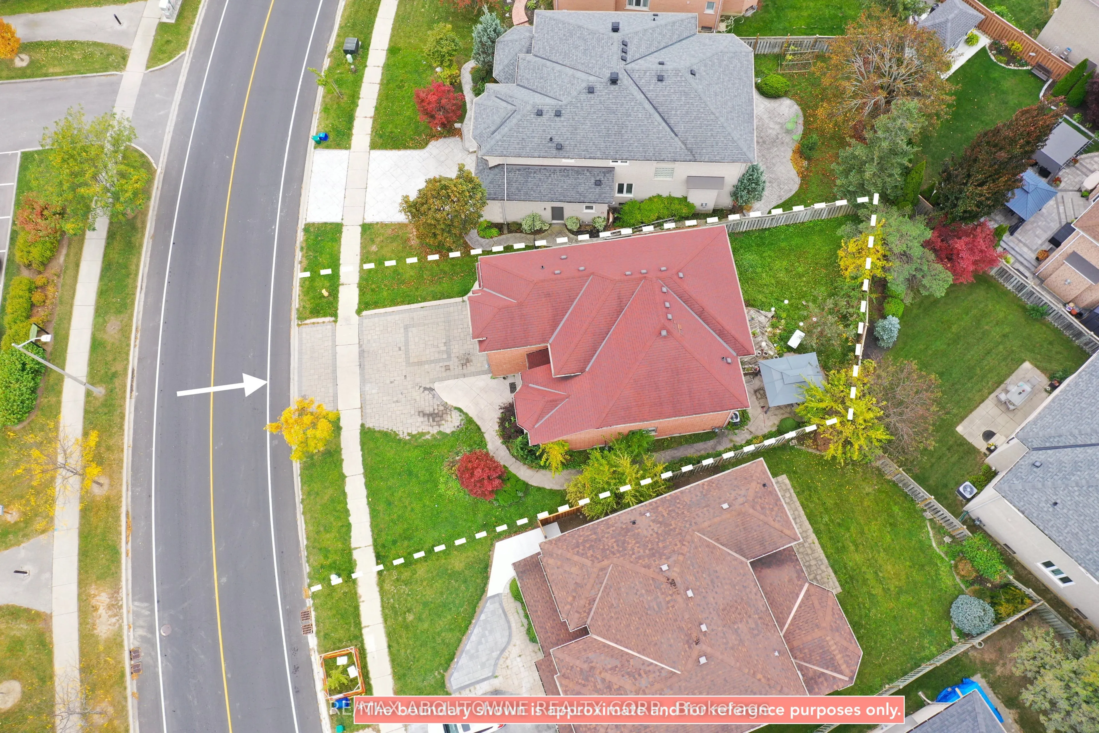 99 Boxwood Crescent