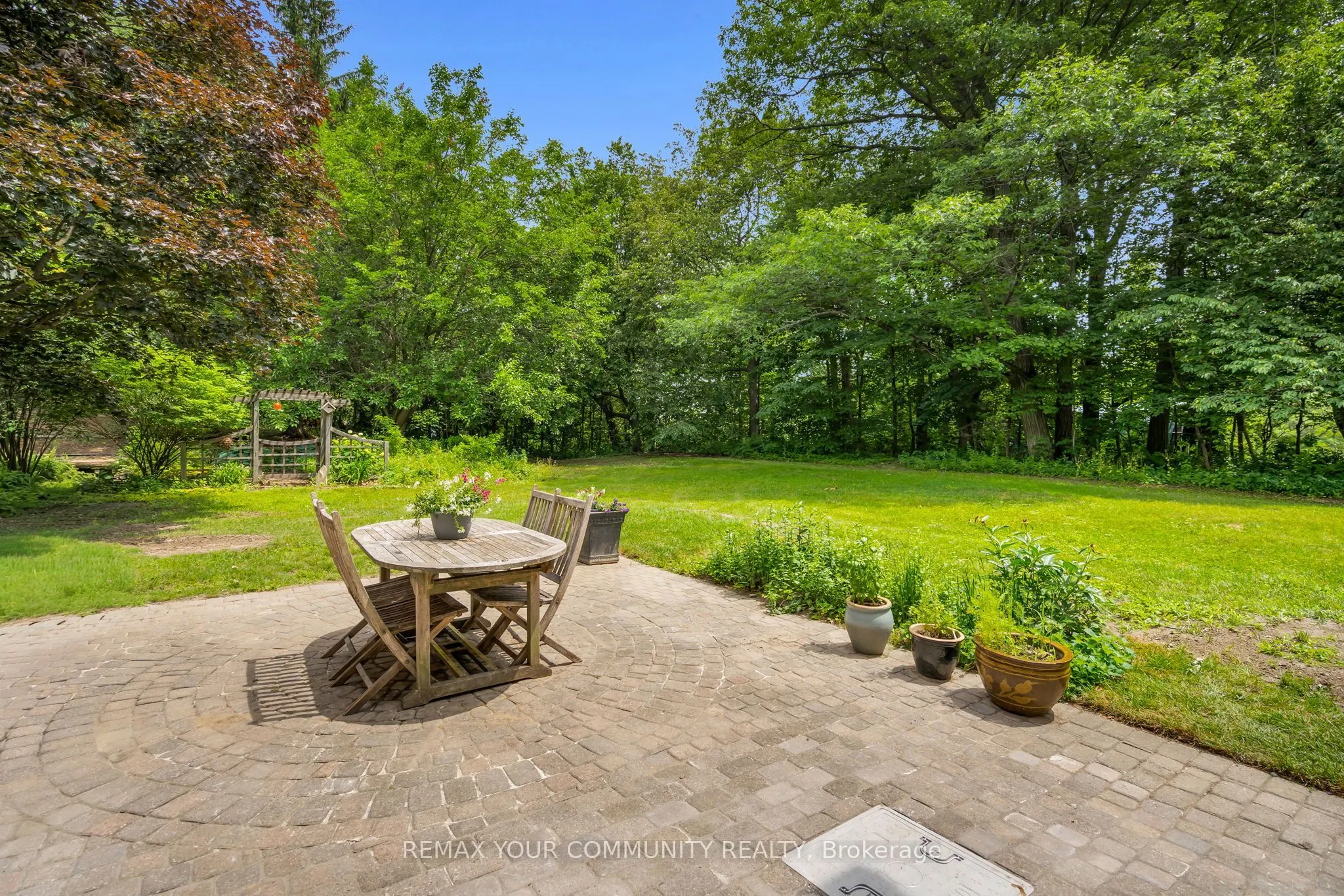273 Wees Road