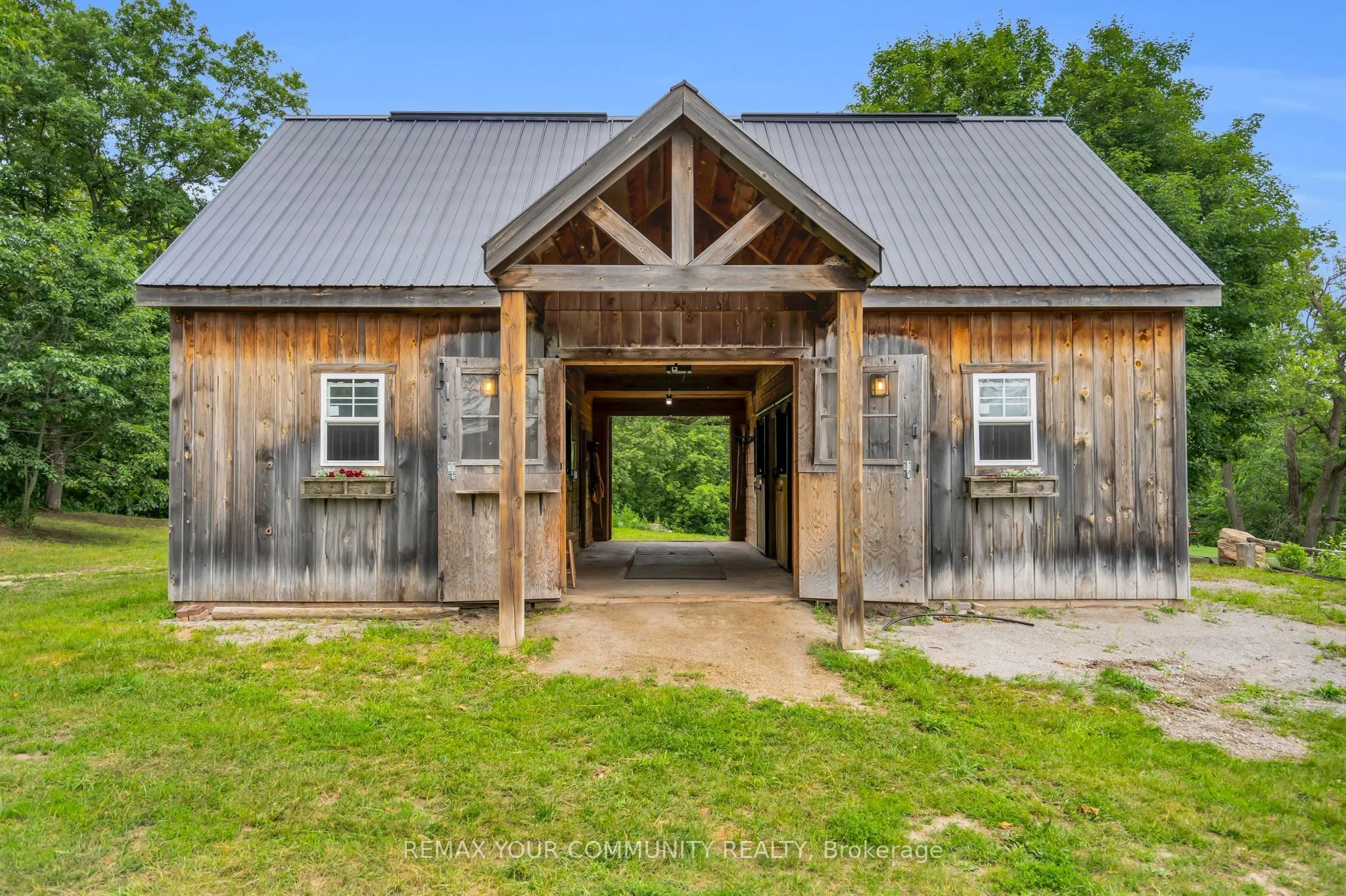 273 Wees Road