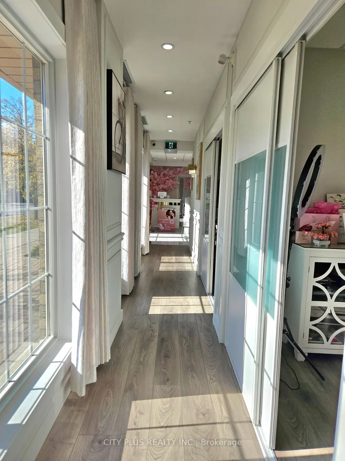 10 Cox Boulevard #1 & 13A