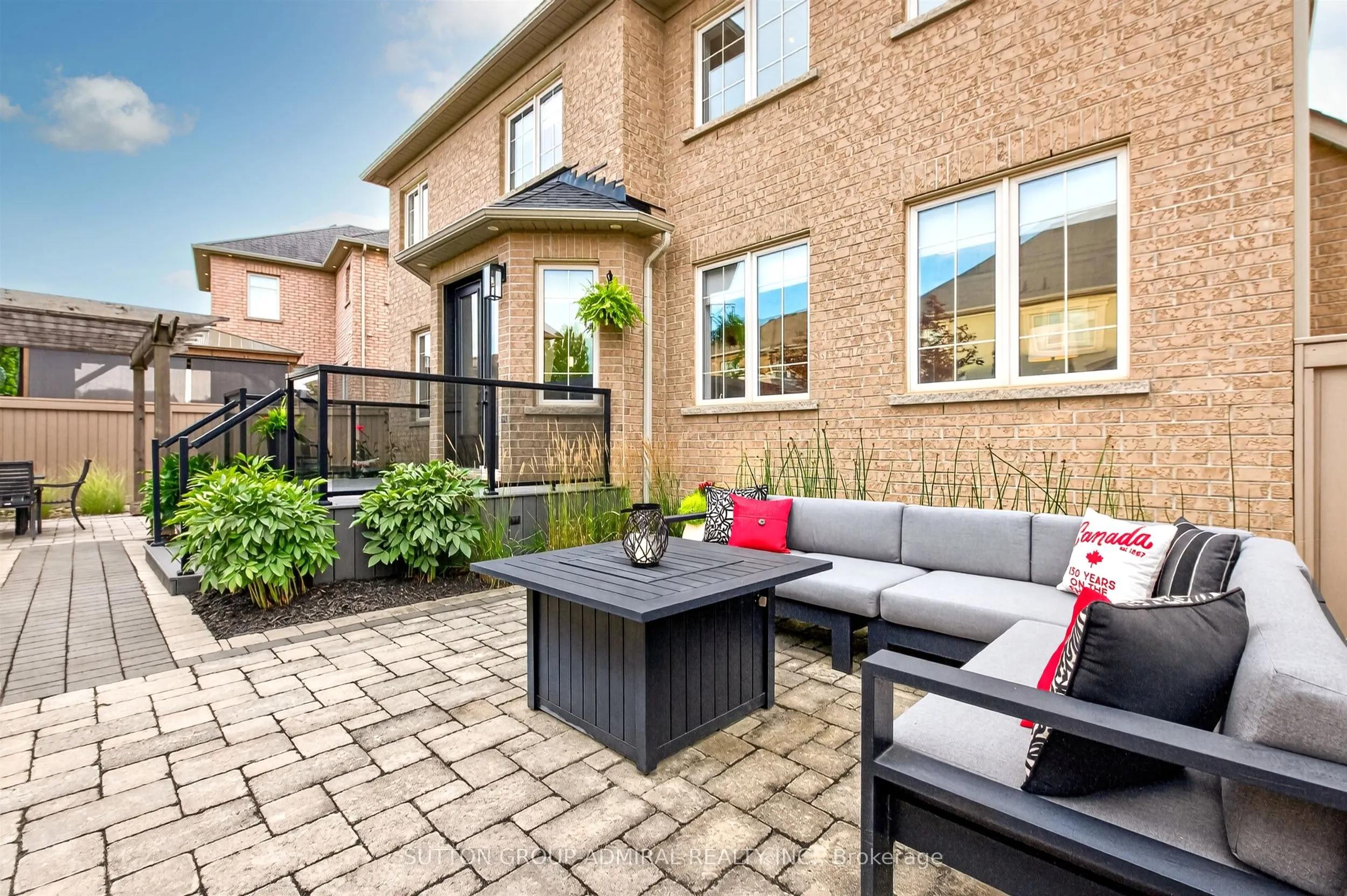 91 Parkheights Trail