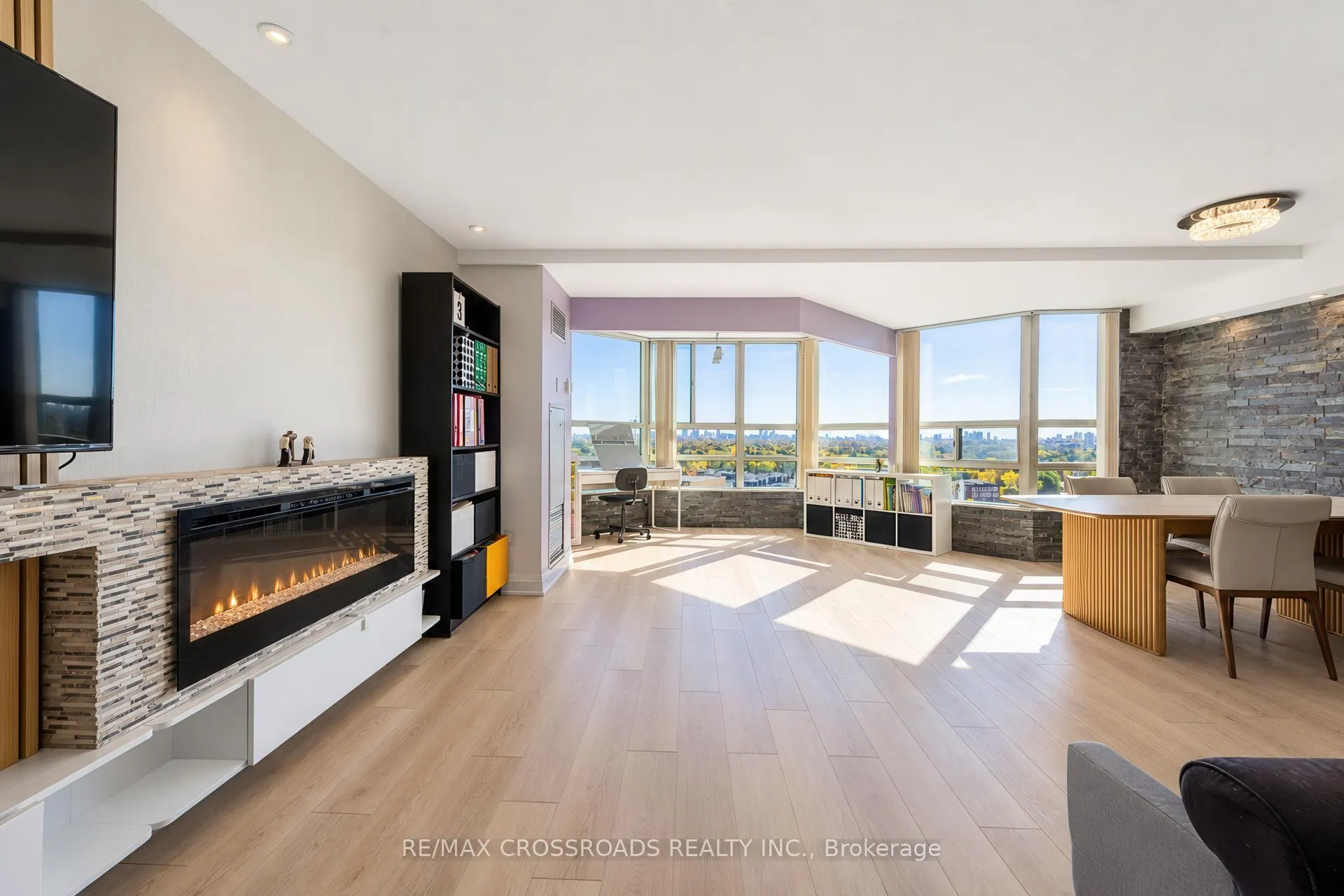7825 Bayview Avenue #1308