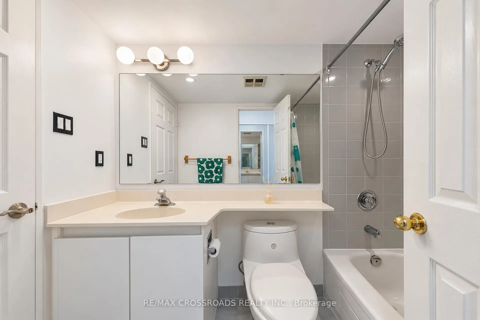 7825 Bayview Avenue #1308