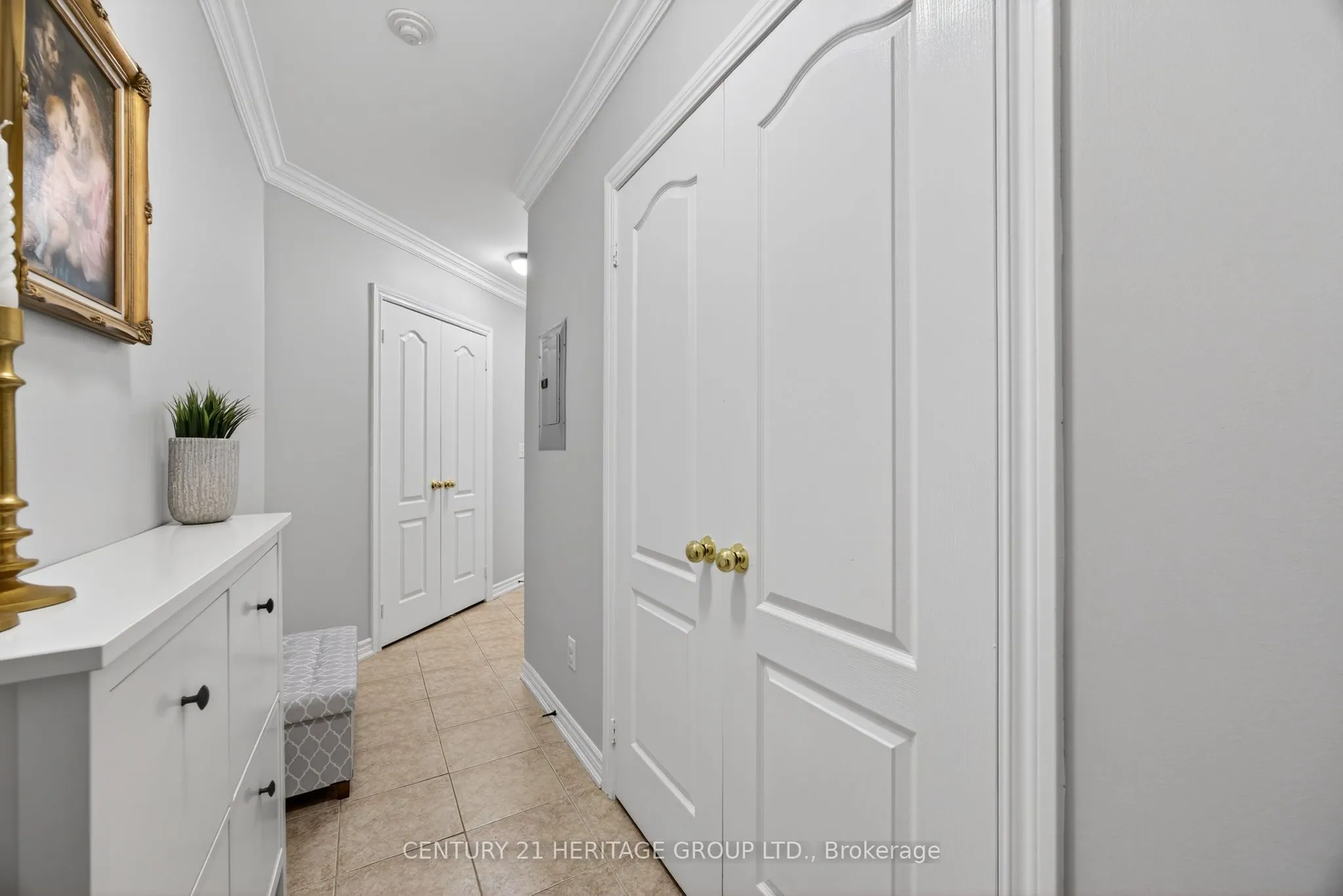 112 Simcoe Road #214