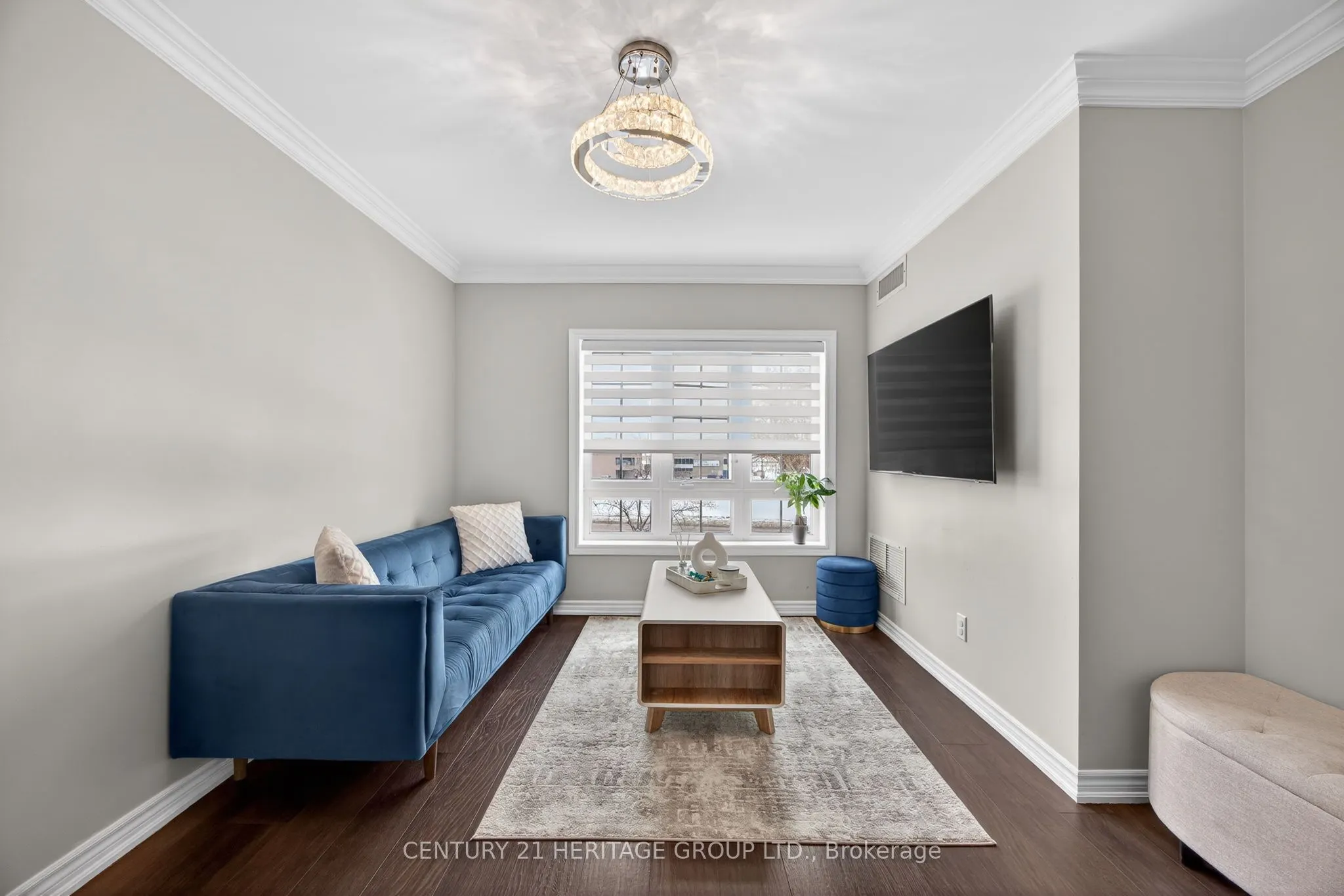 112 Simcoe Road #214