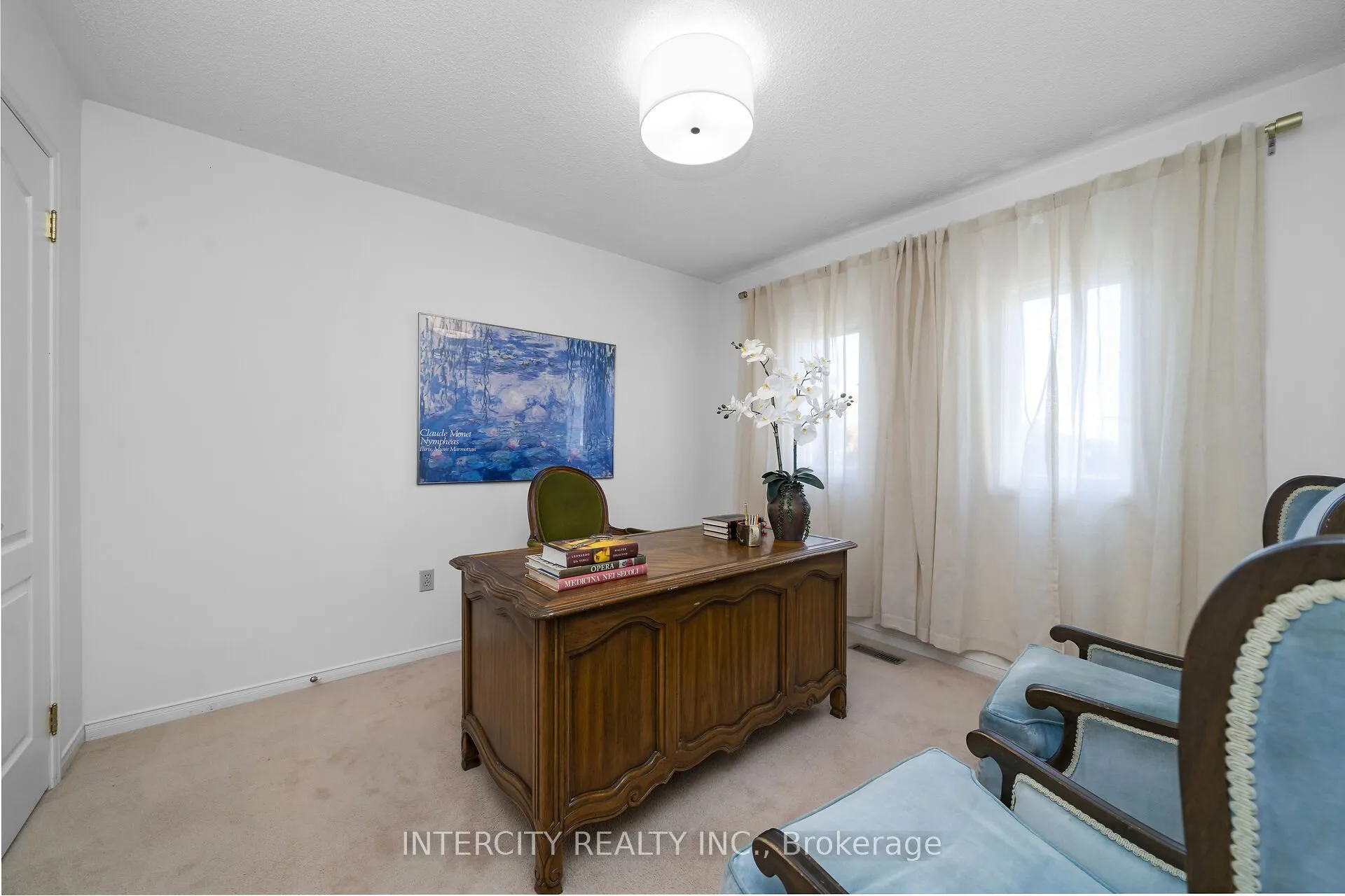 35 Avro Road