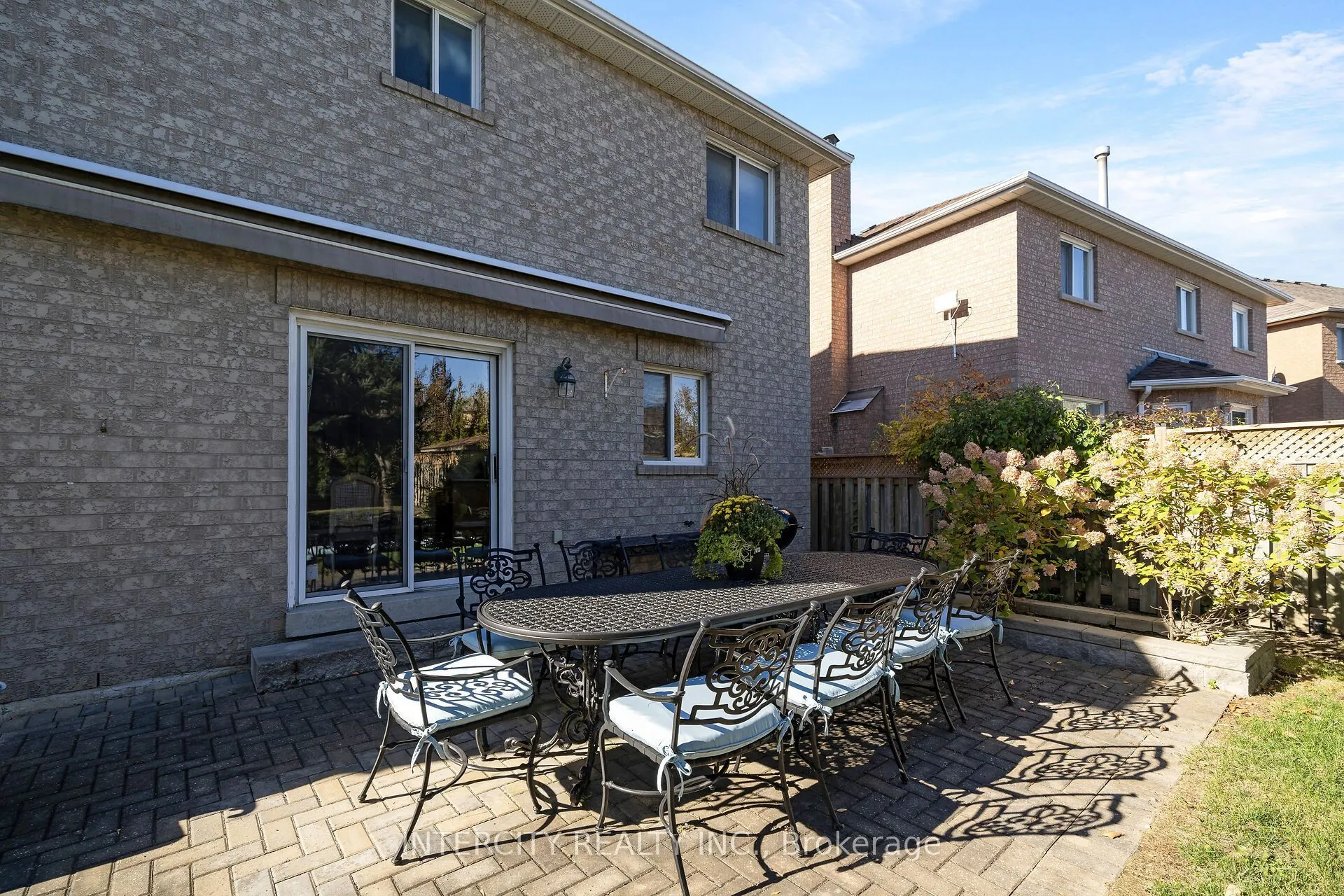 35 Avro Road