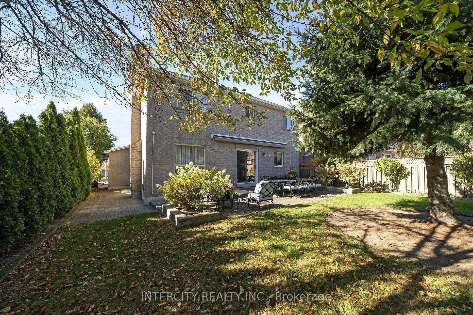 35 Avro Road