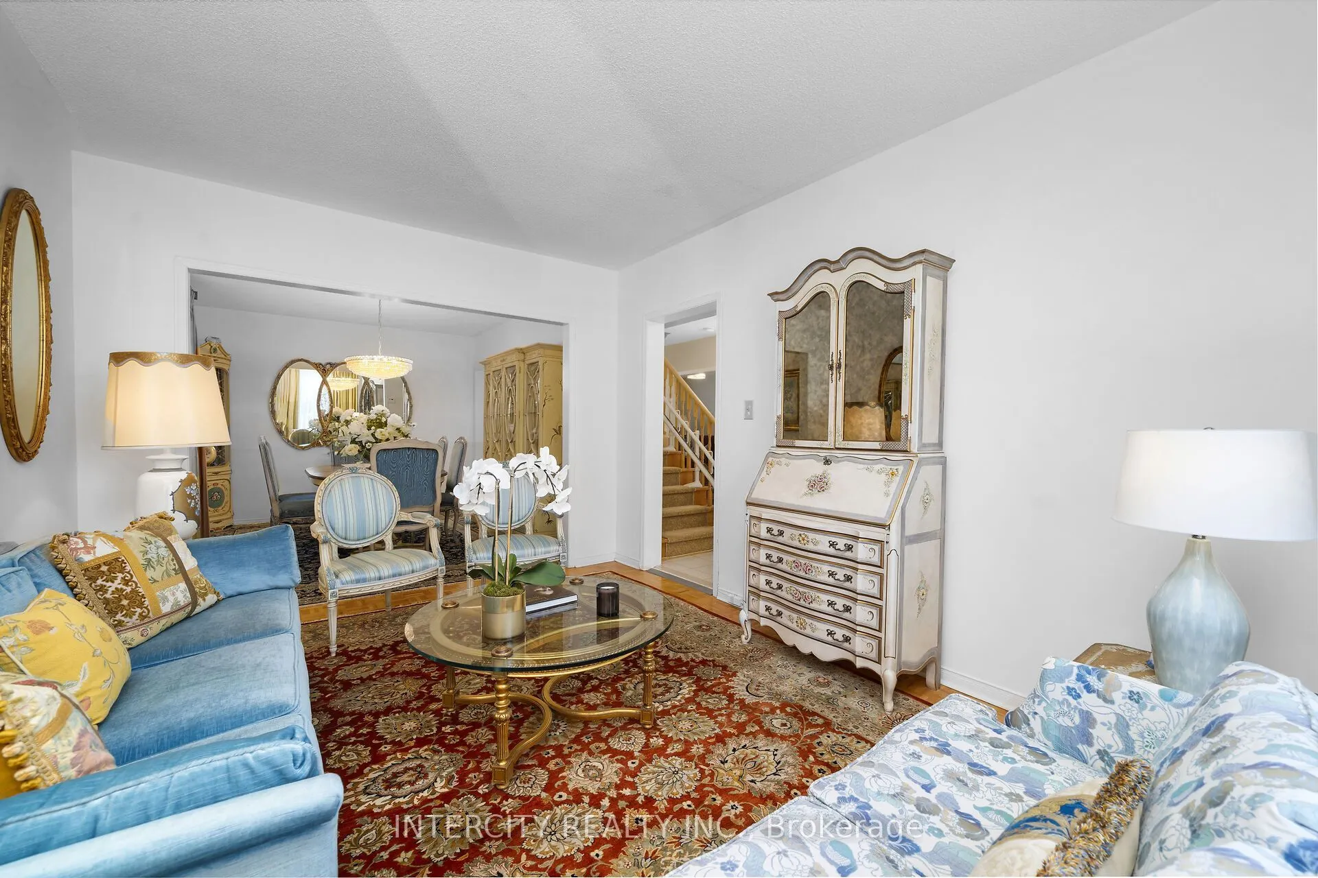 35 Avro Road