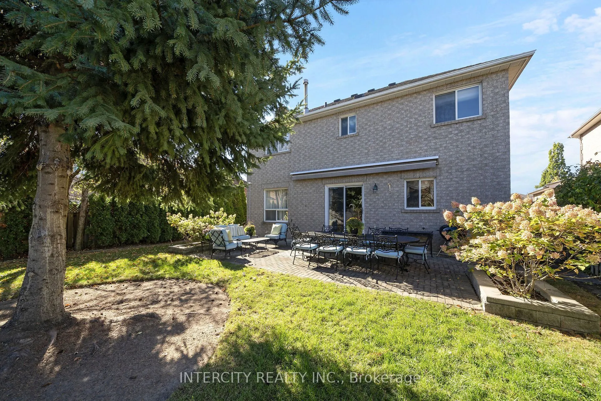 35 Avro Road