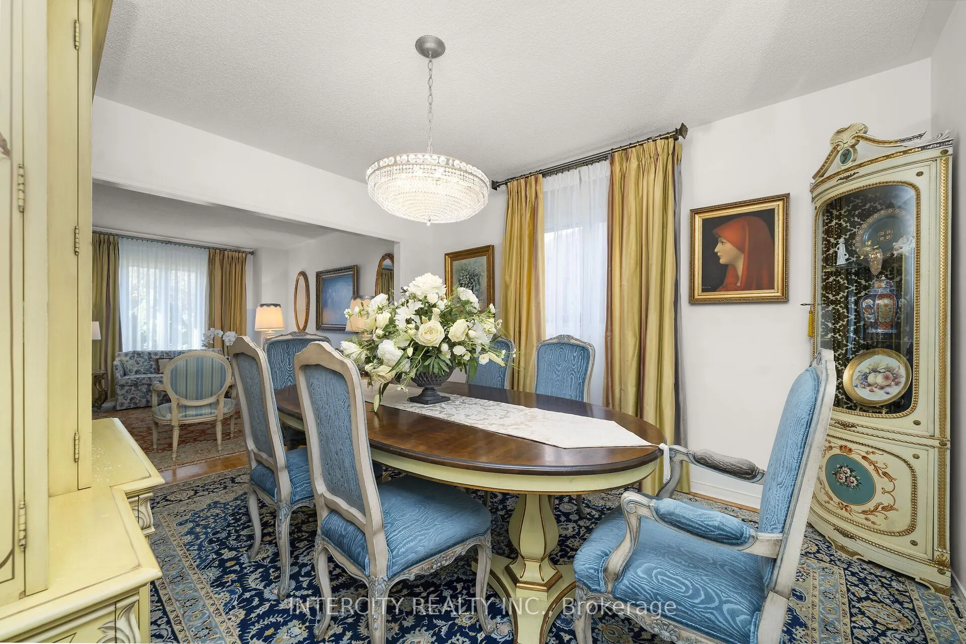 35 Avro Road