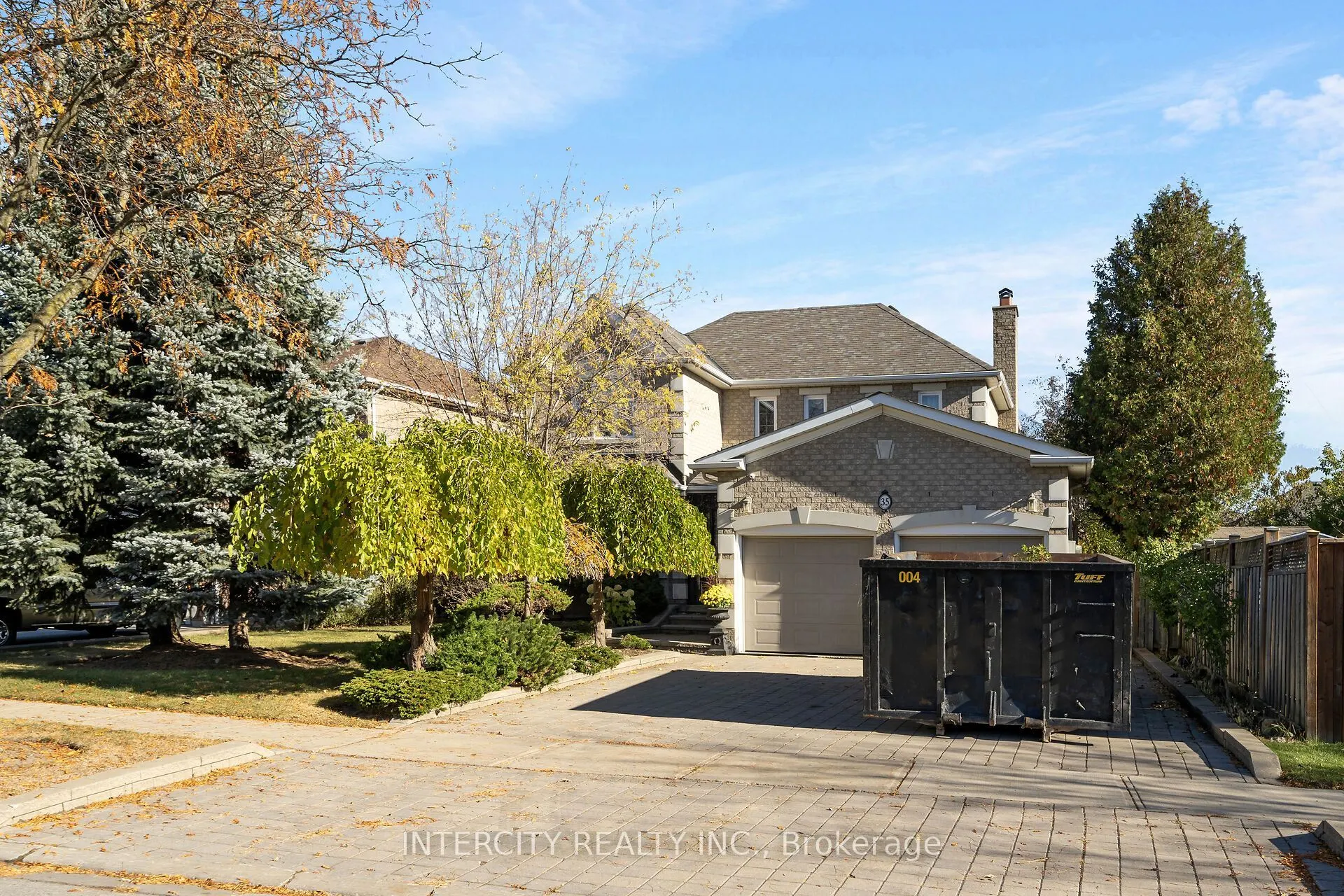 35 Avro Road