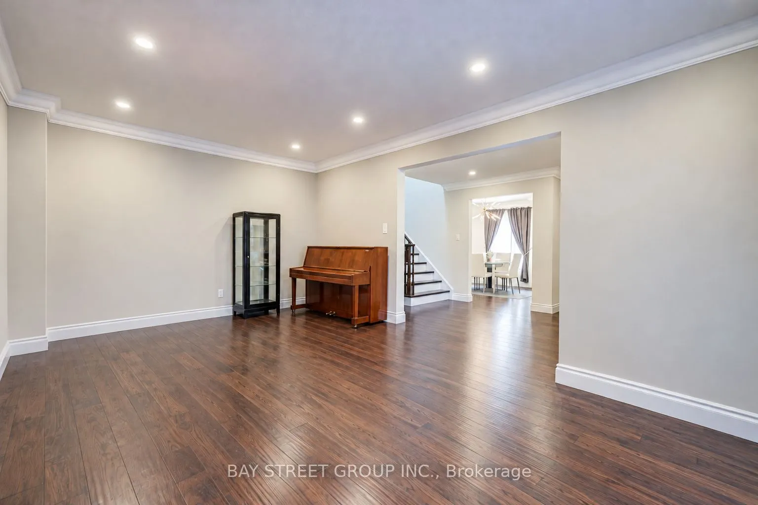 212 Hollingham Road