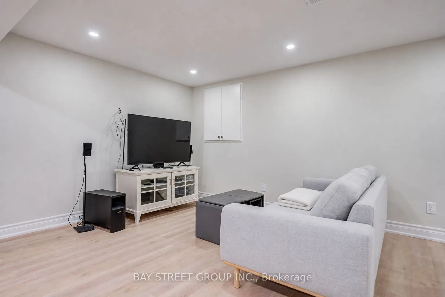 212 Hollingham Road