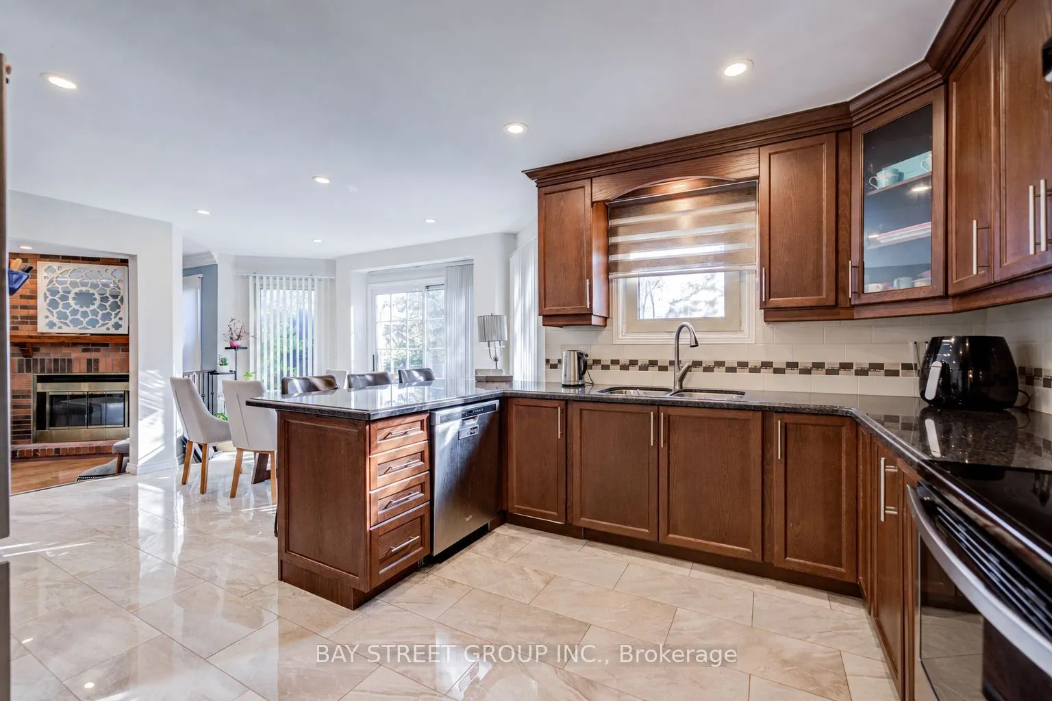 212 Hollingham Road