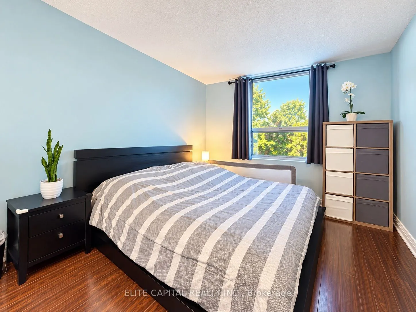 326 Major Mackenzie Drive E #115