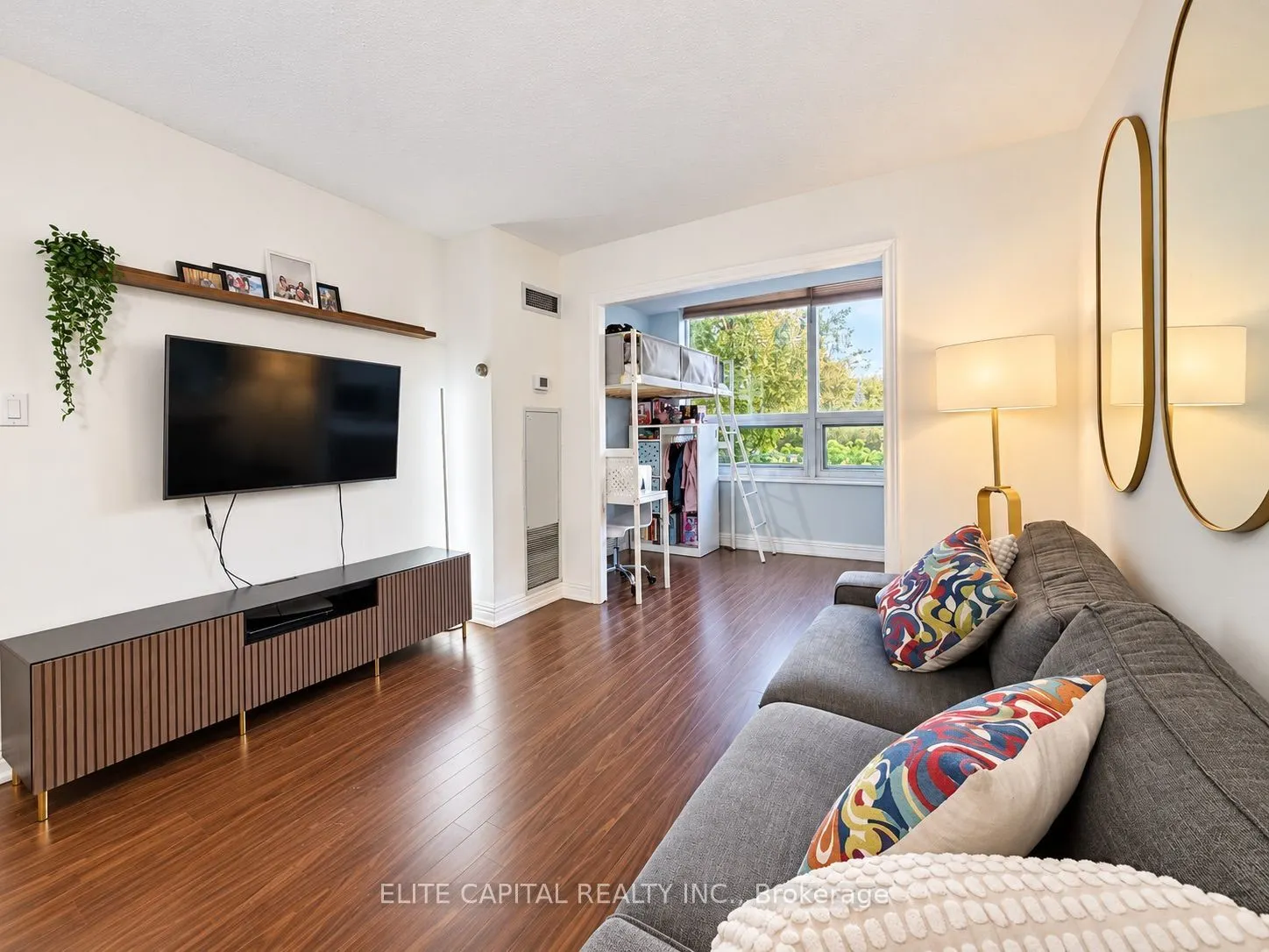 326 Major Mackenzie Drive E #115