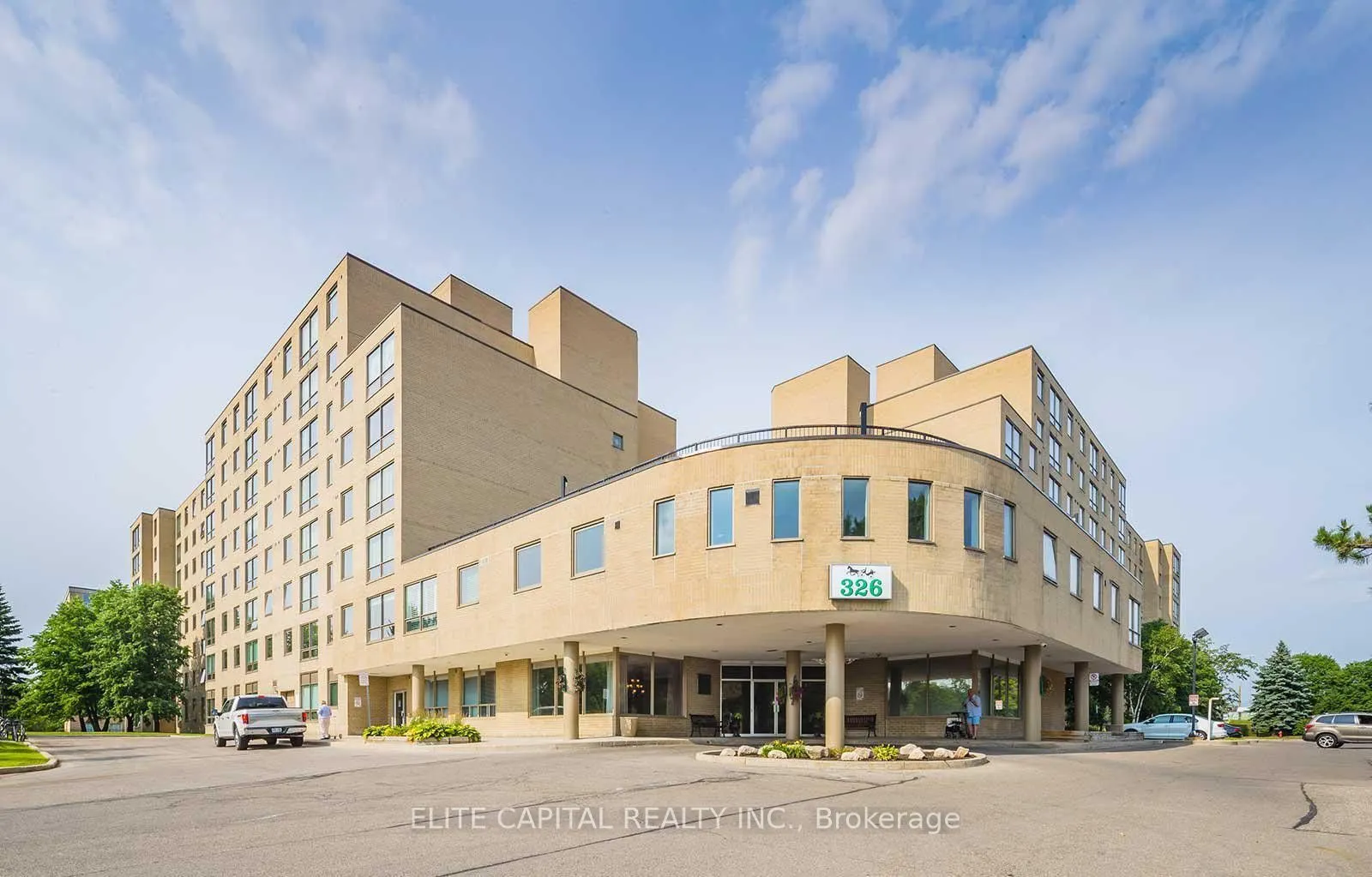 326 Major Mackenzie Drive E #115