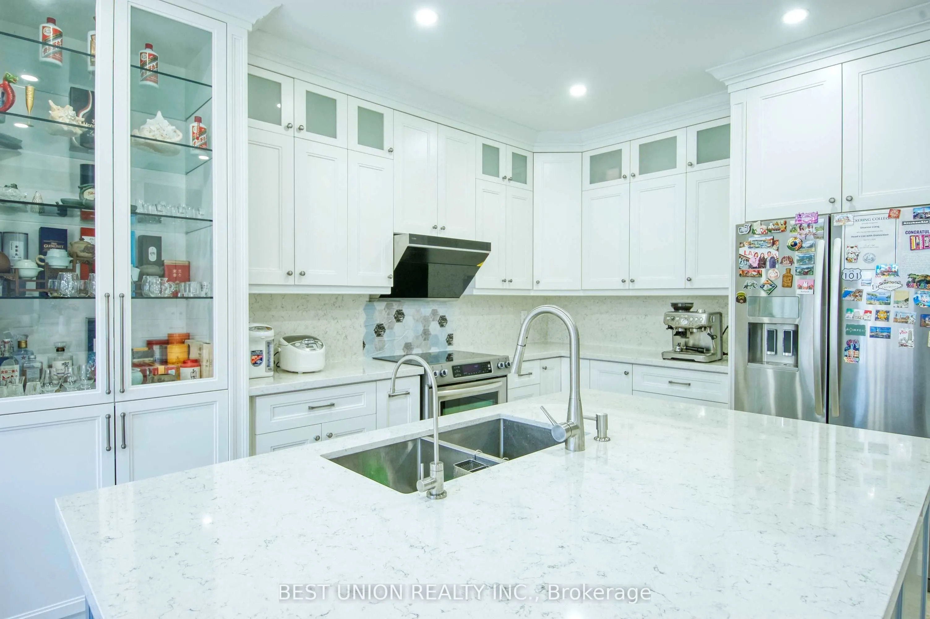 1183 Mctavish Drive