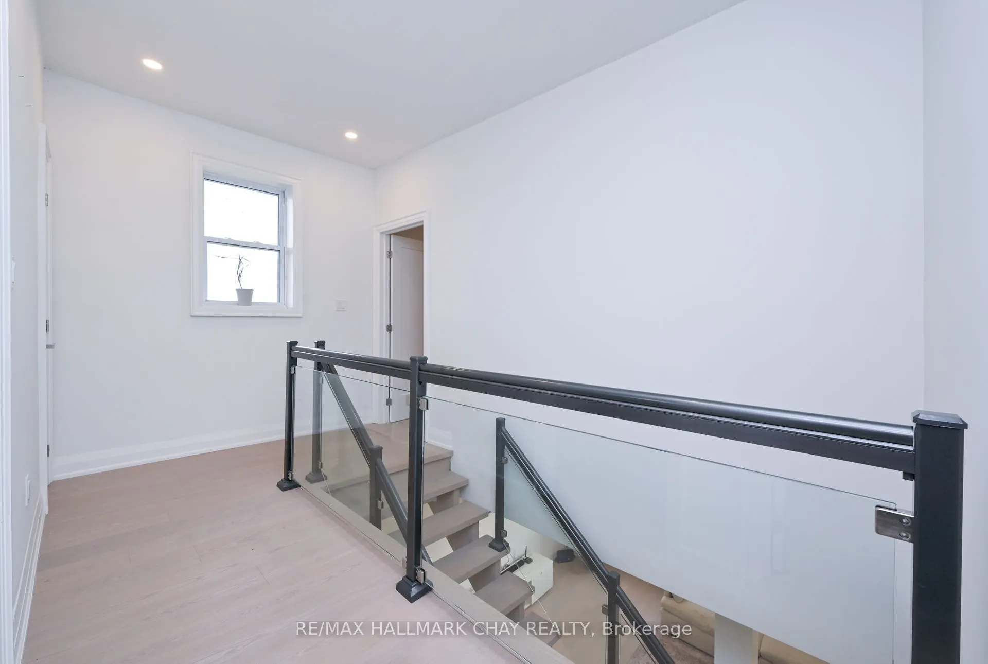 5445 Concession 6 Road