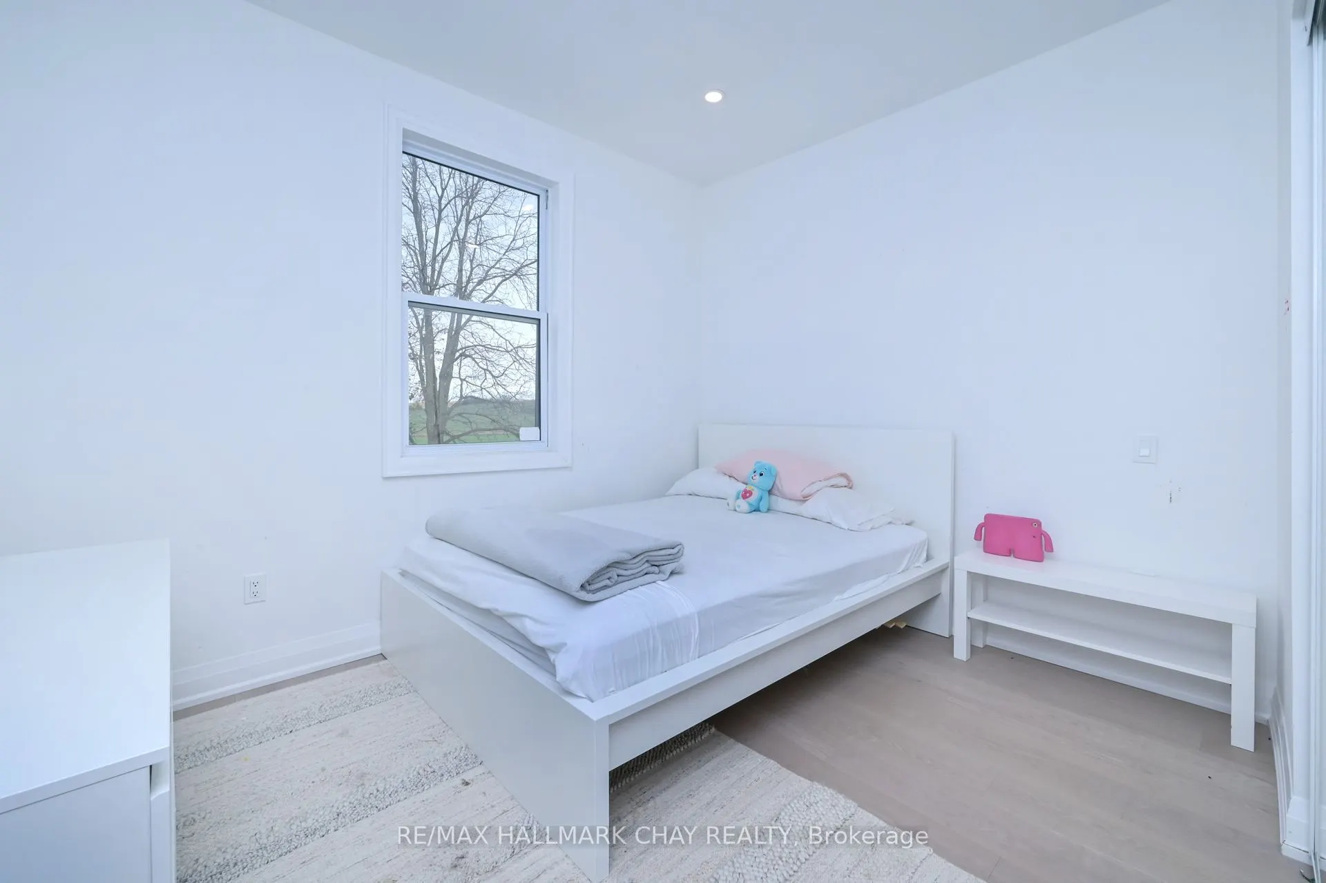 5445 Concession 6 Road