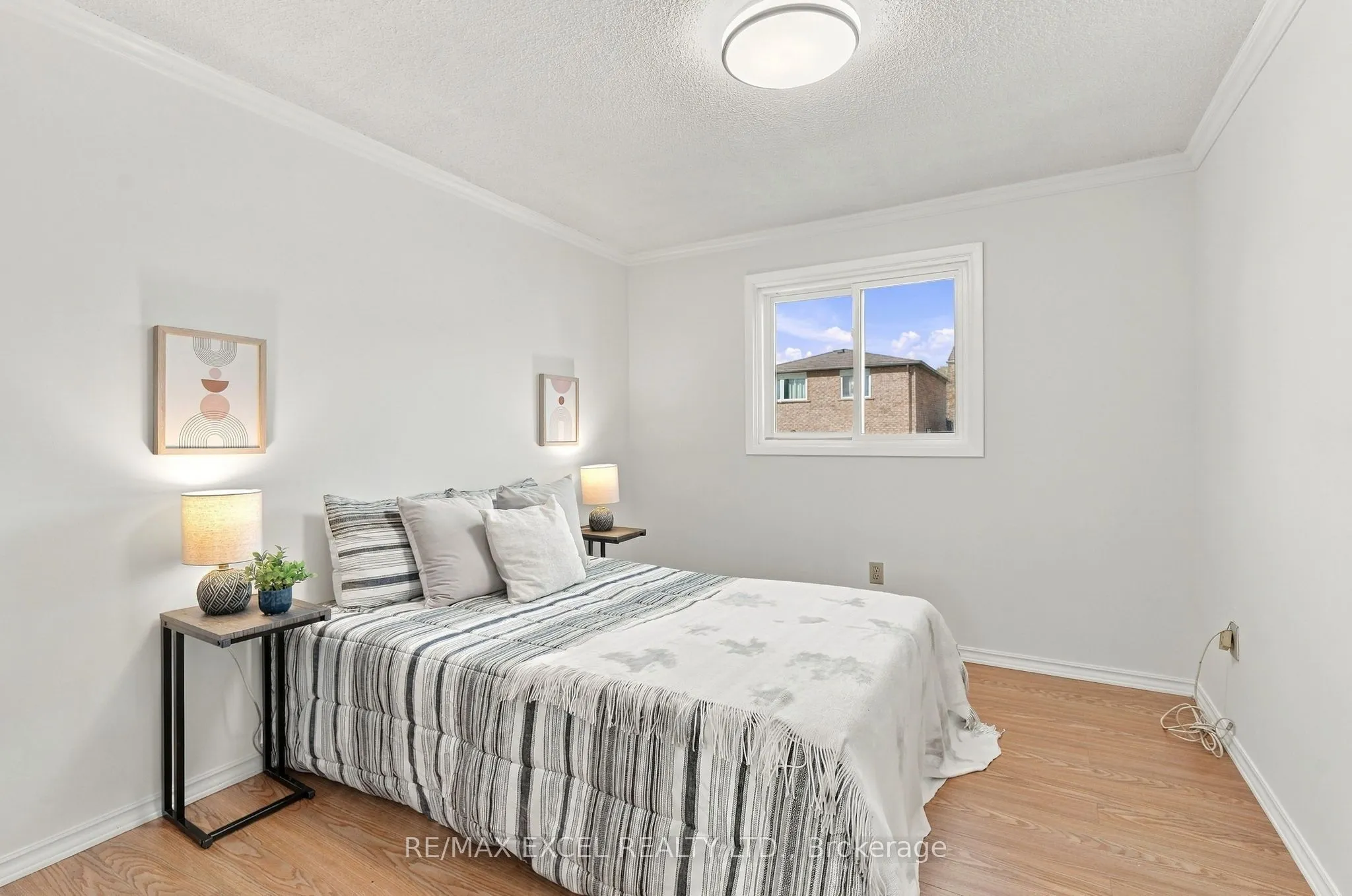 97 Tangmere Crescent