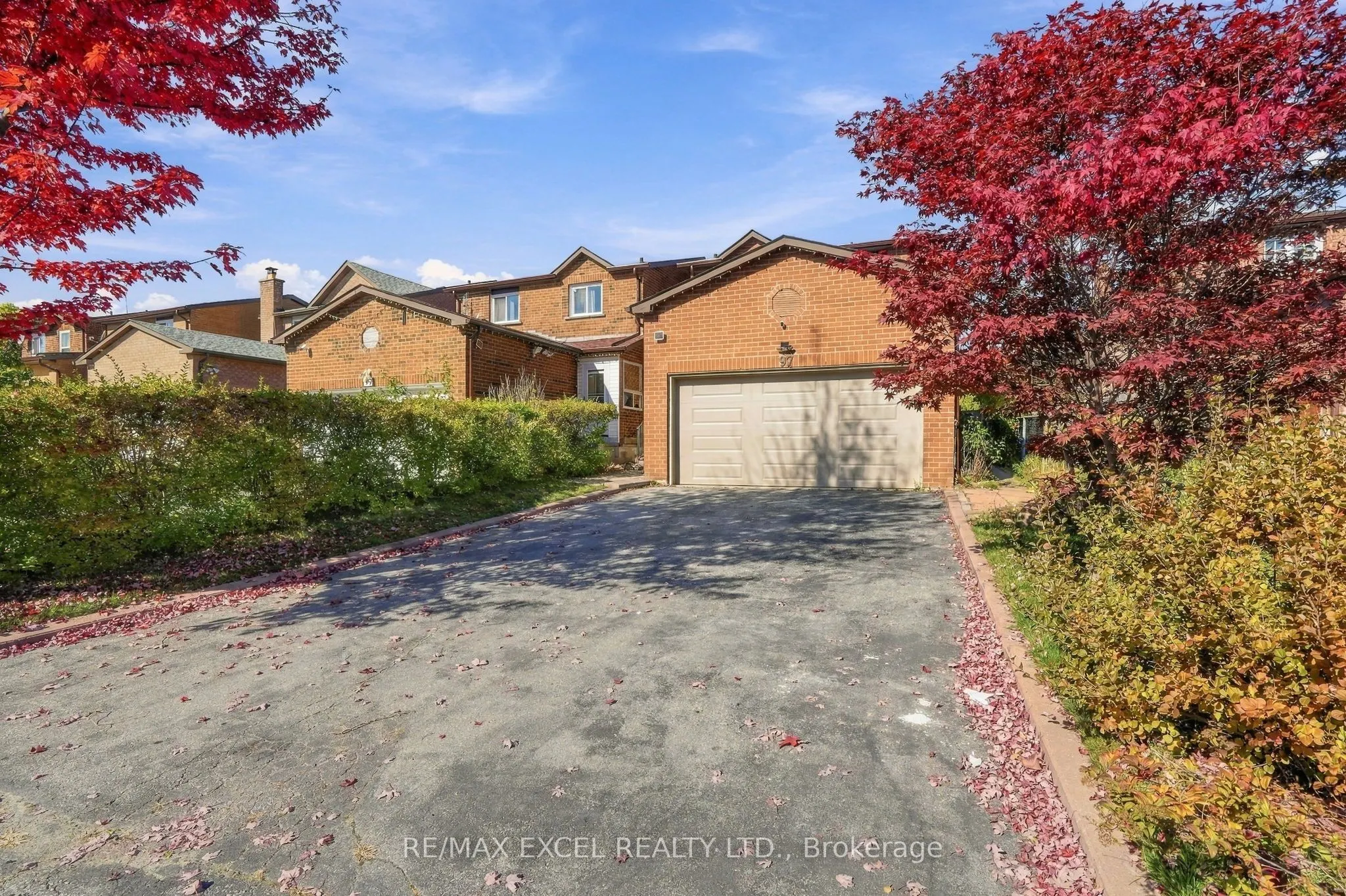 97 Tangmere Crescent