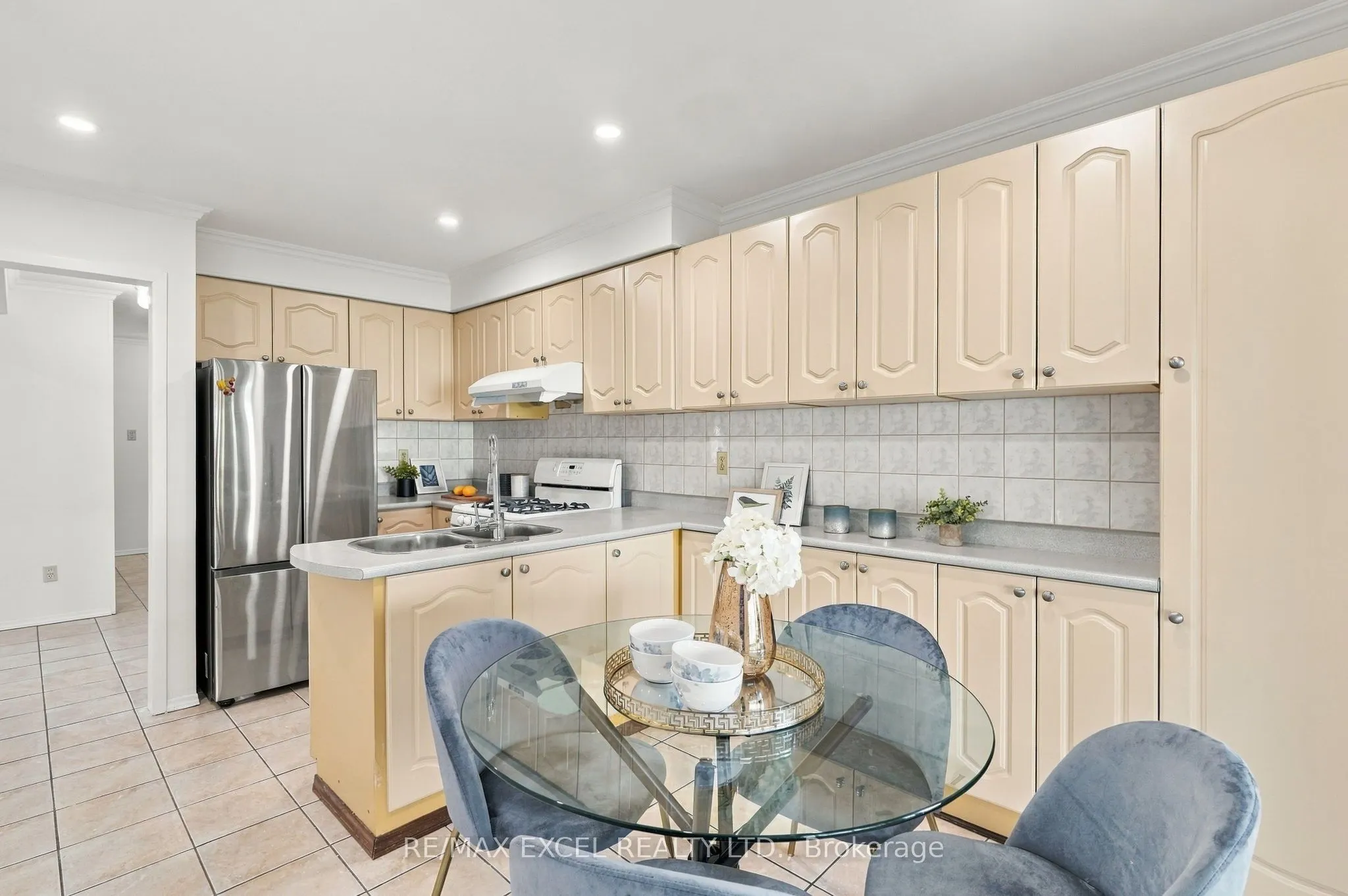97 Tangmere Crescent
