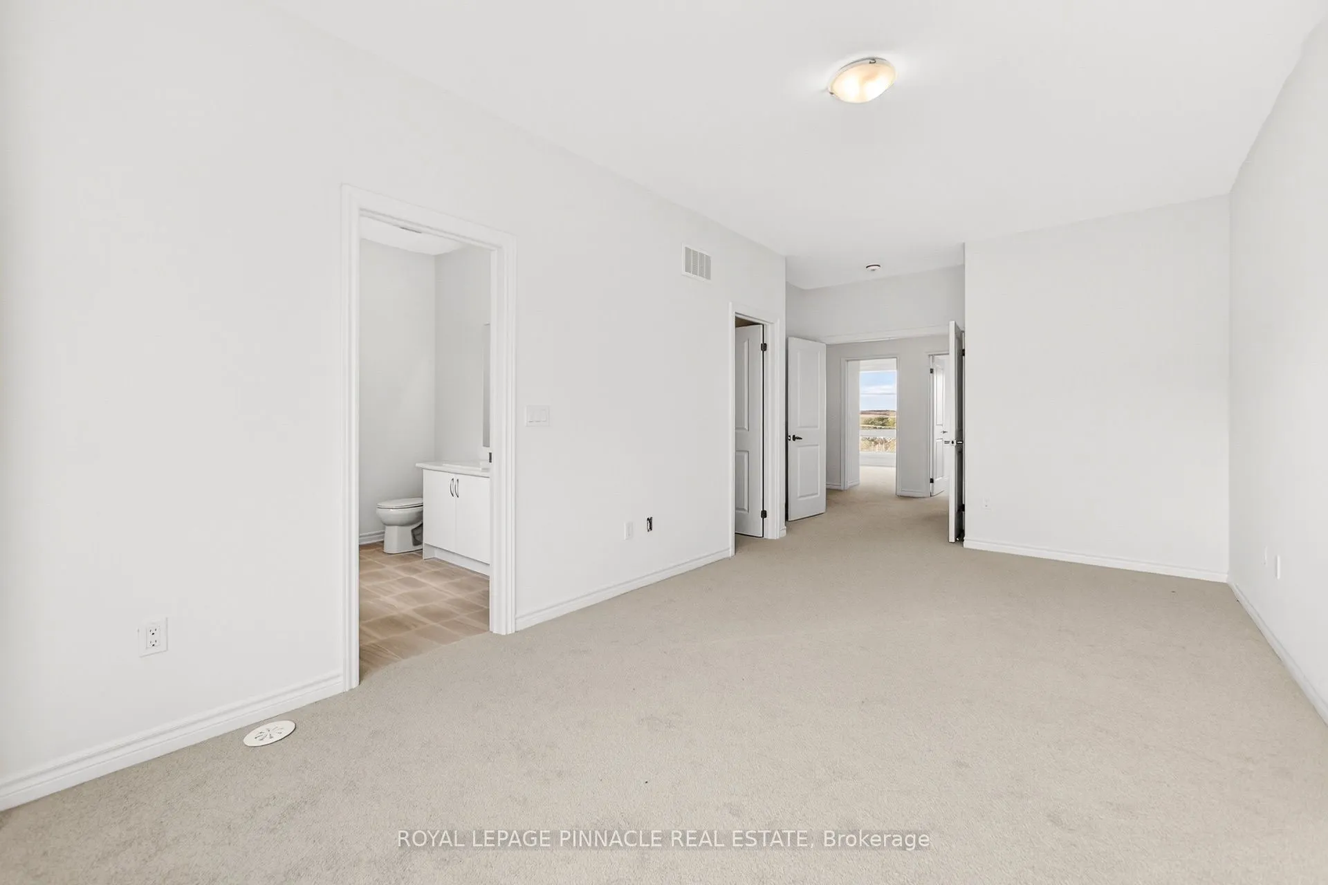 69 Inverary Crescent
