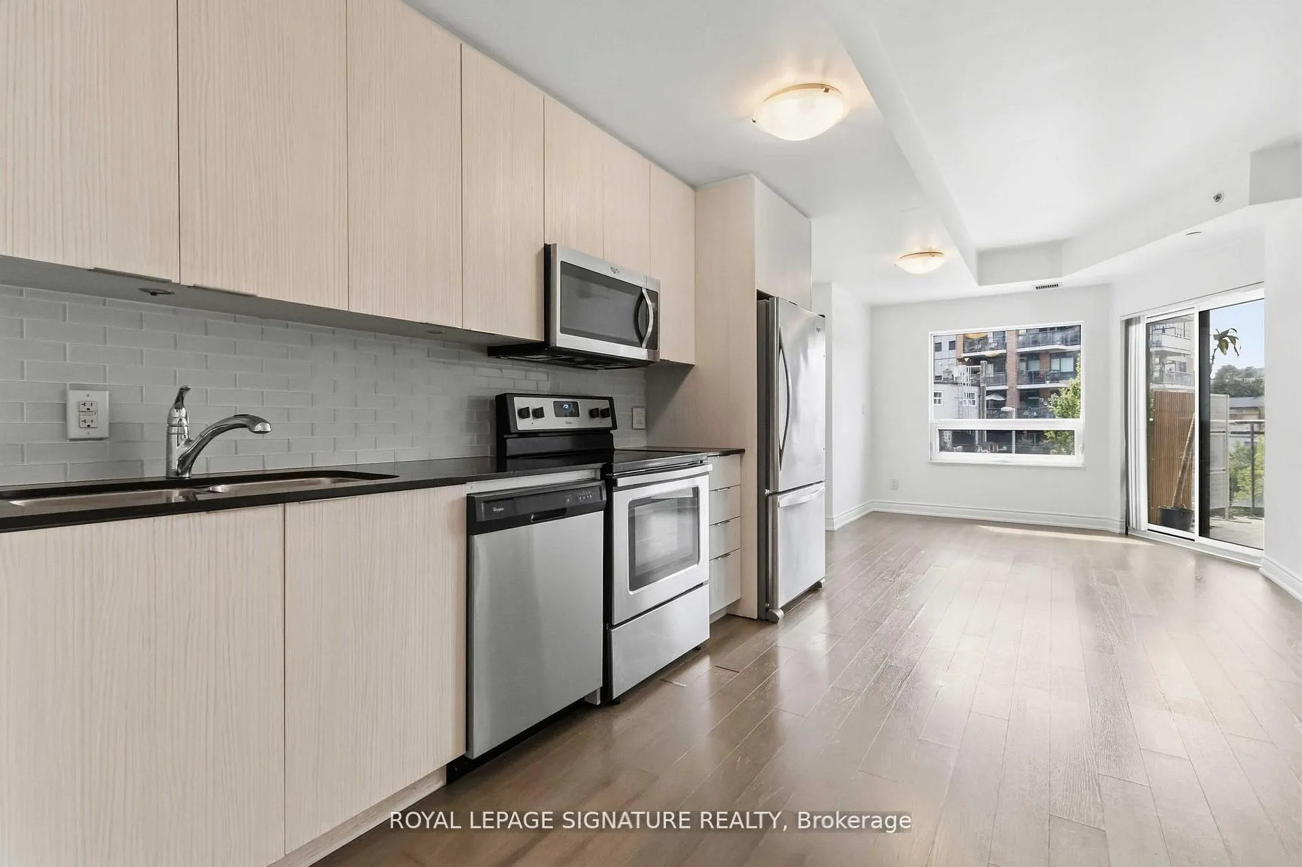86 Woodbridge Avenue #233