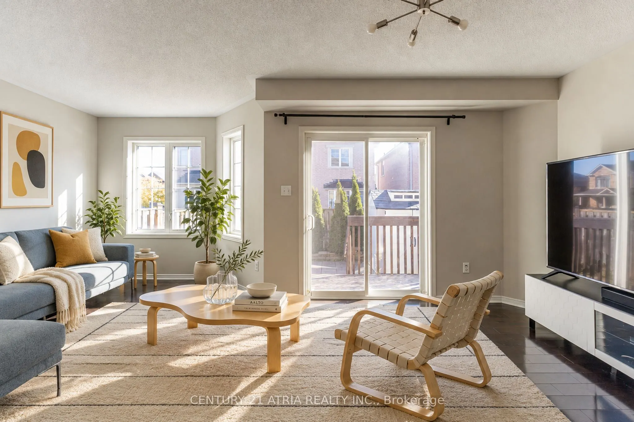 85 Vera Lynn Crescent