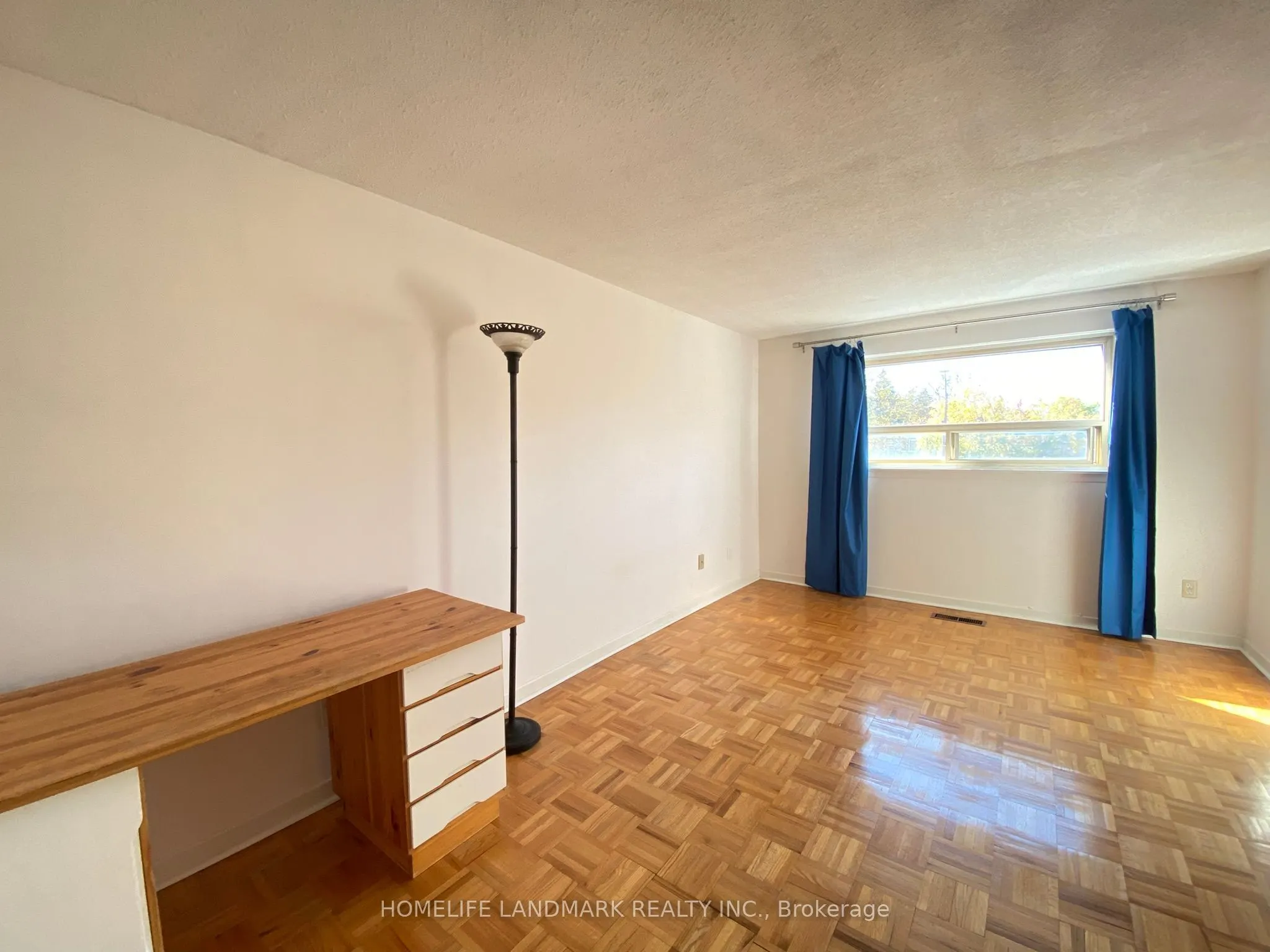 29 Snowshoe Crescent