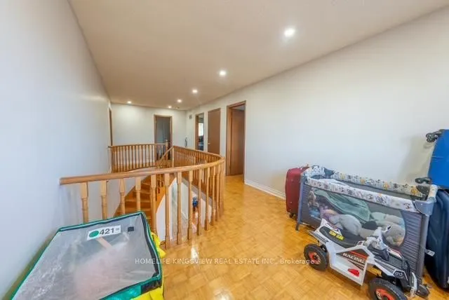 22 Kaiser Drive