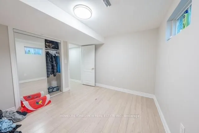 22 Kaiser Drive