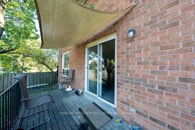 22 Kaiser Drive