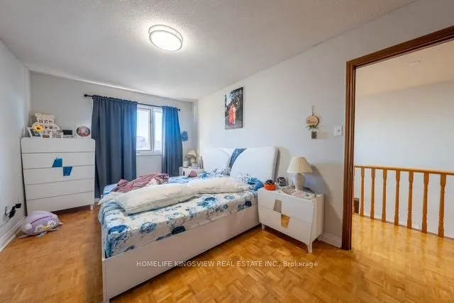 22 Kaiser Drive