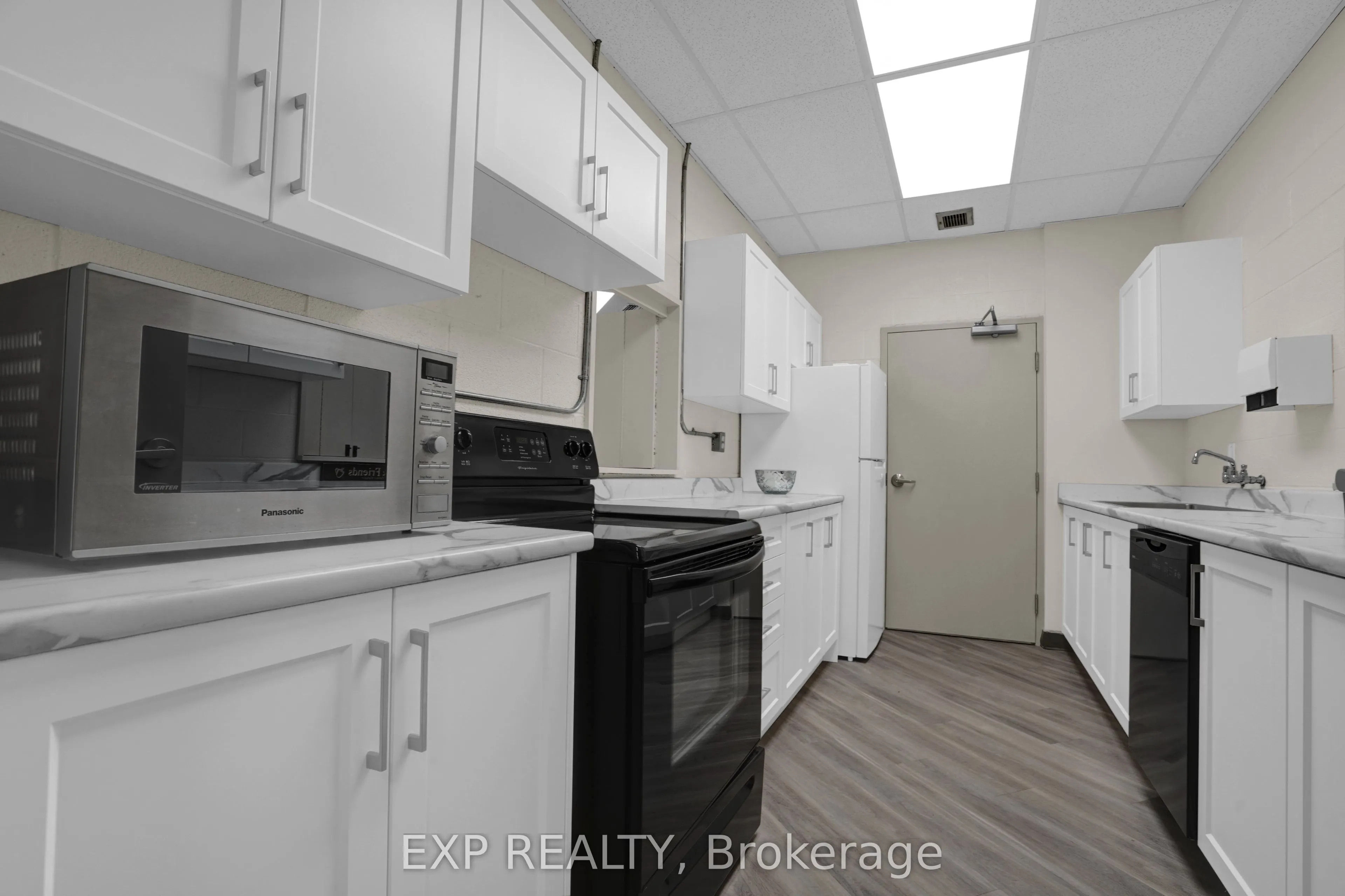 40 Baif Boulevard #706