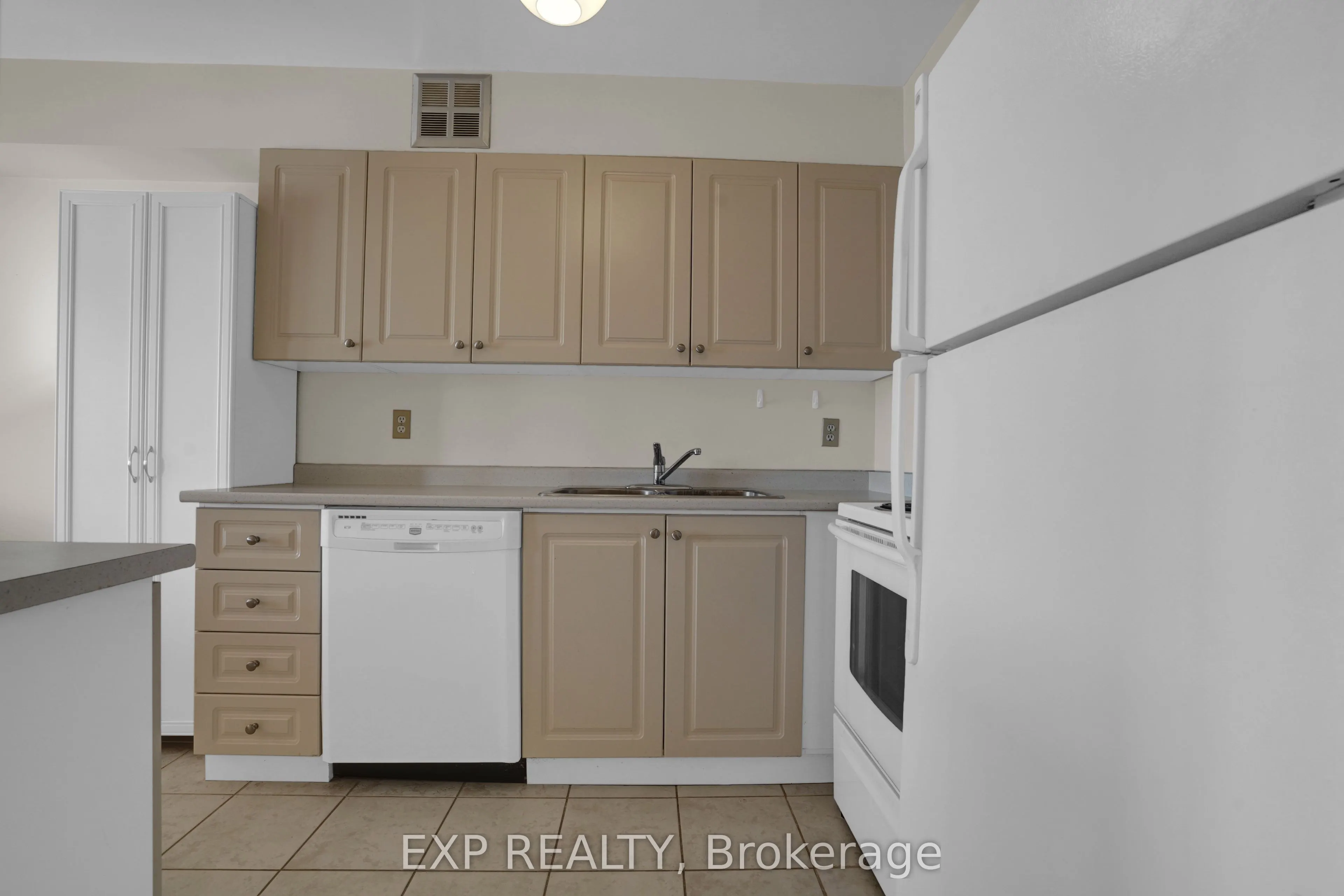 40 Baif Boulevard #706